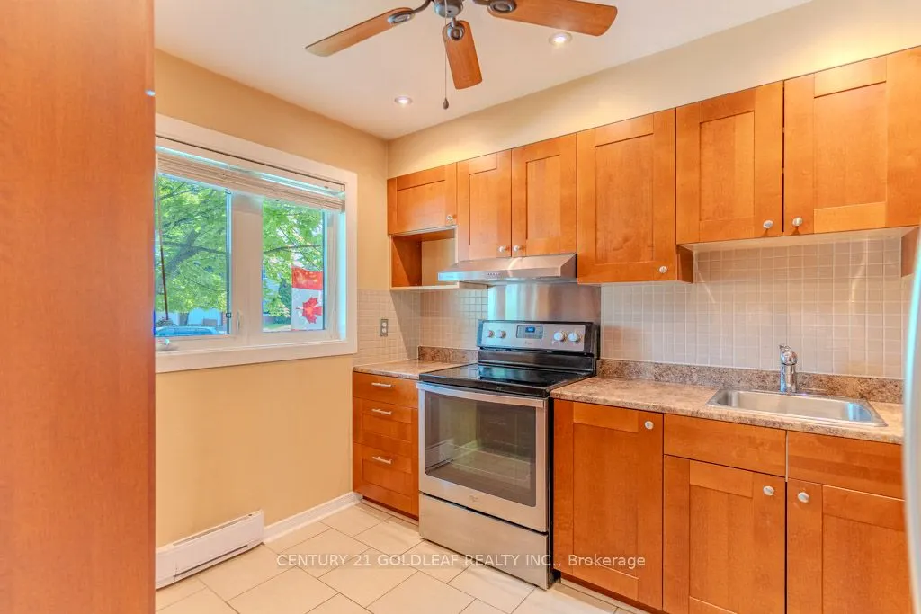 1342 Cedarcroft Crescent, #11