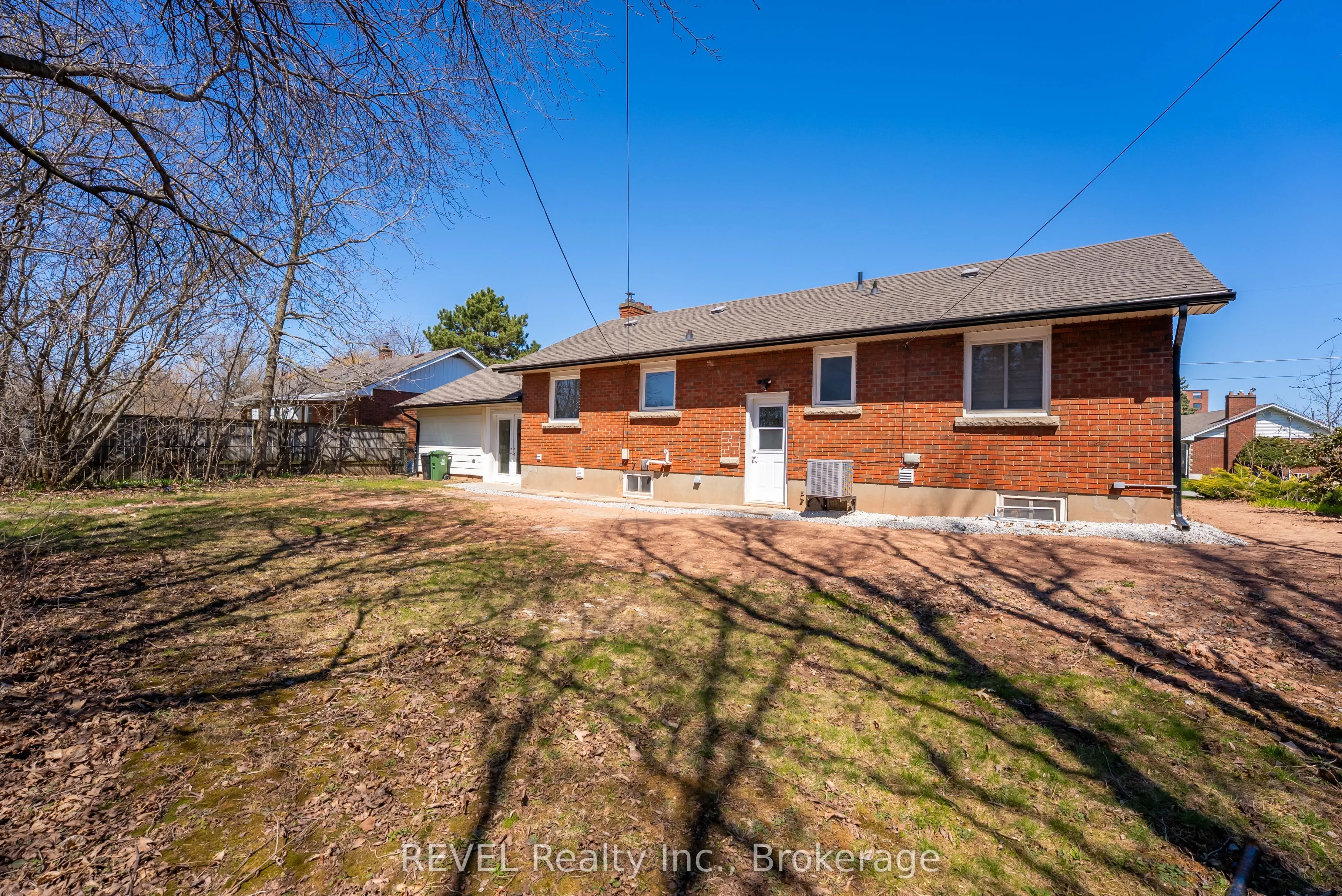 28 Dale Avenue