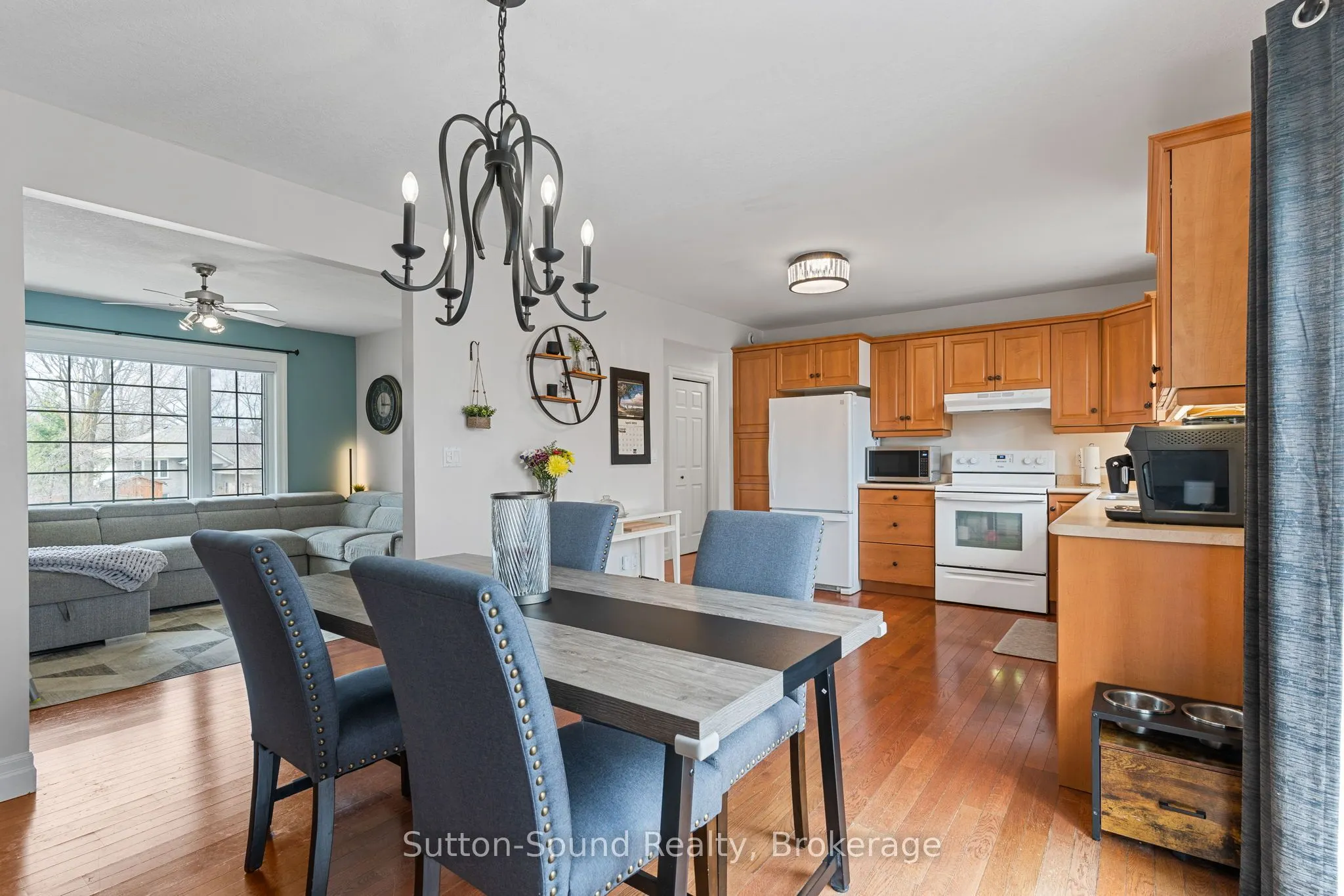 2007 7th Avenue E