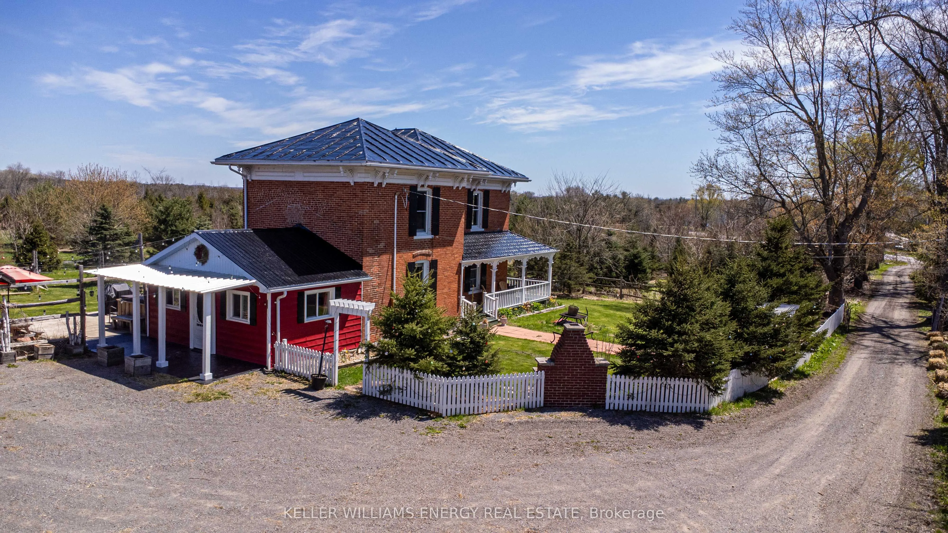7685 County 2 Road
