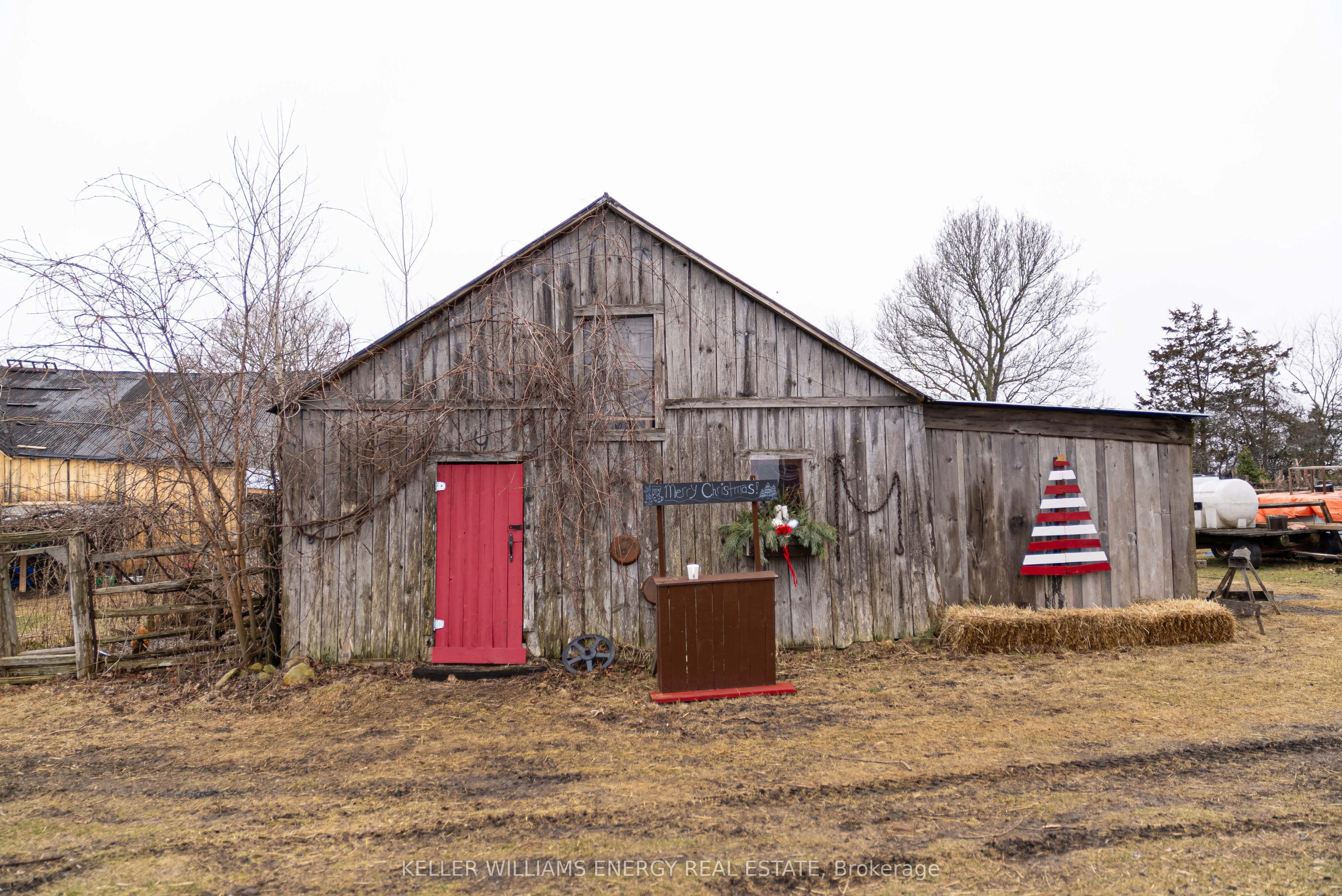 7685 County 2 Road