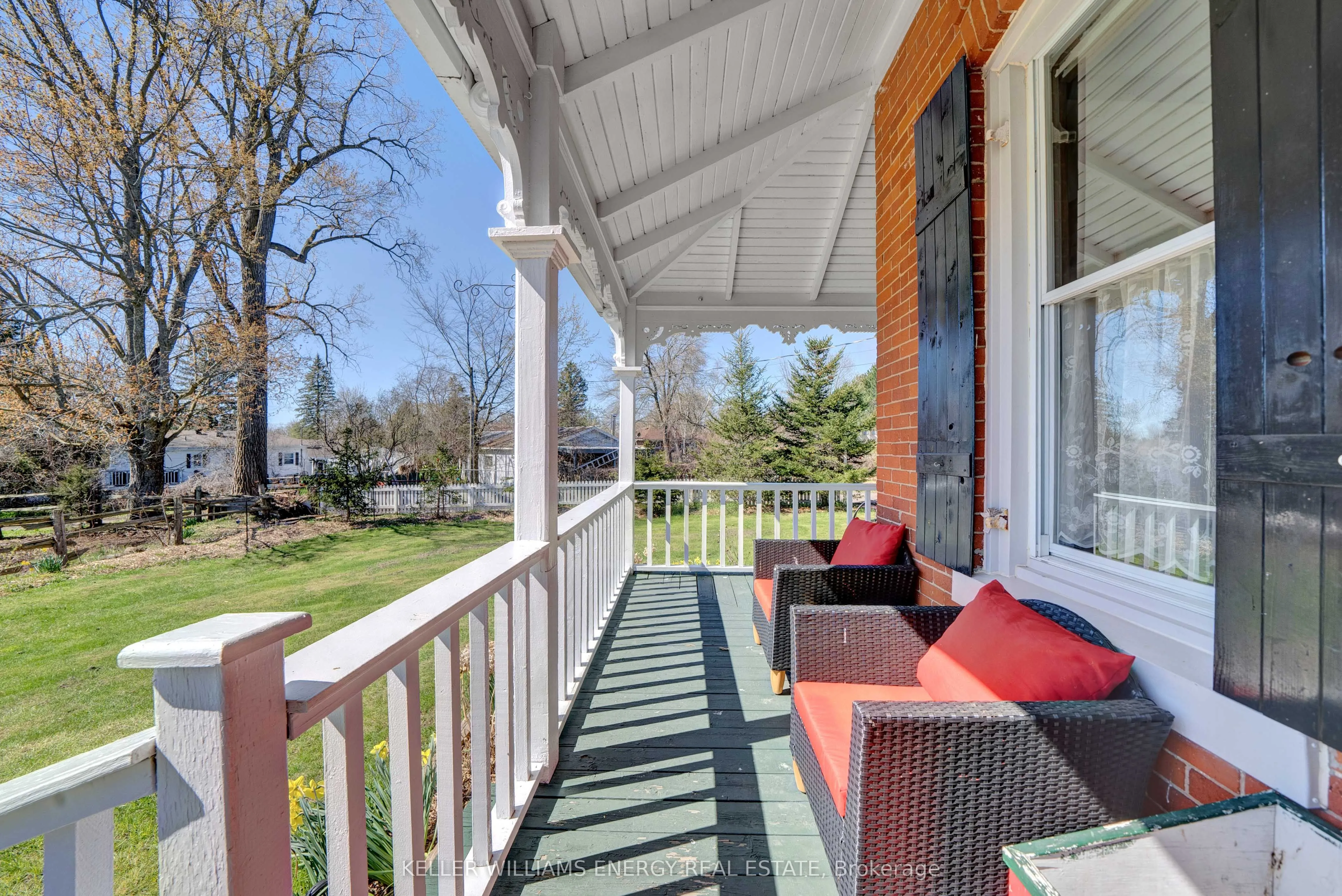 7685 County 2 Road