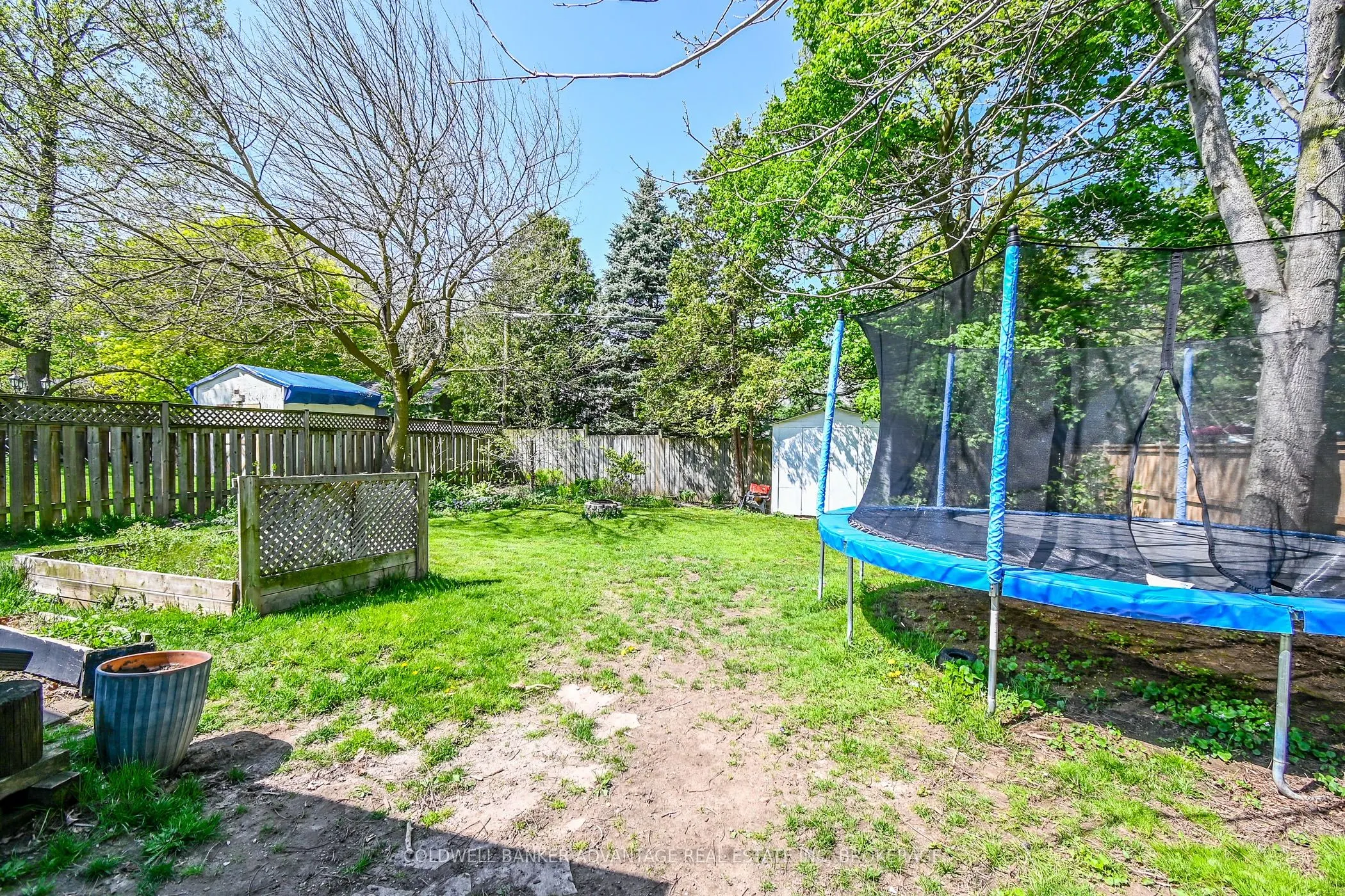 17 Port Robinson Road