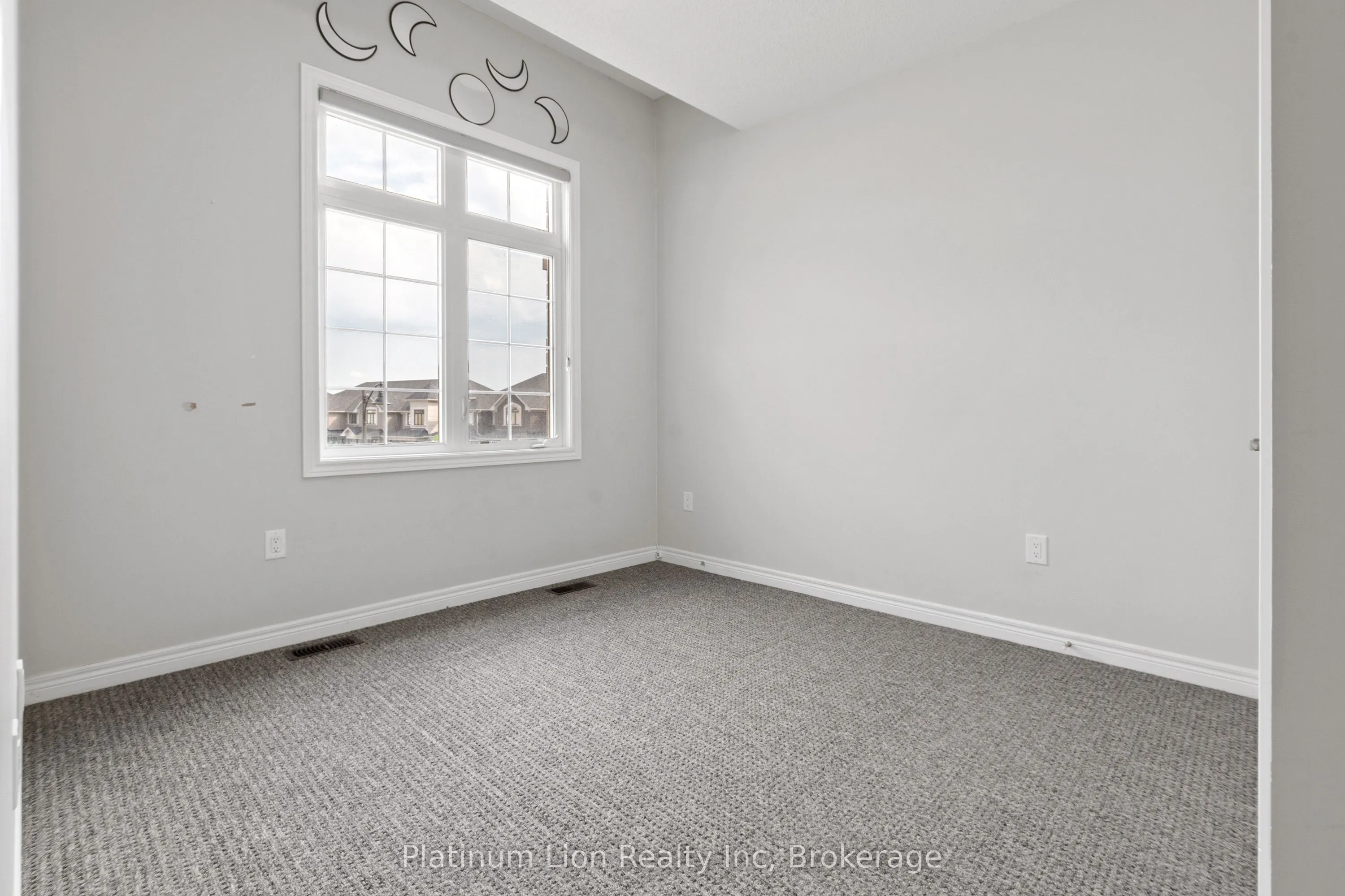 89 Kenesky Drive