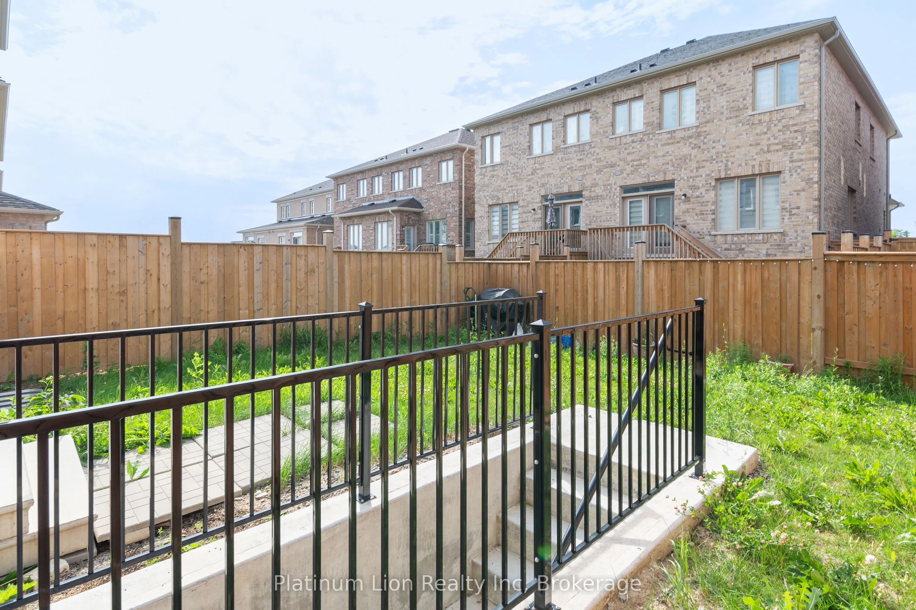 89 Kenesky Drive
