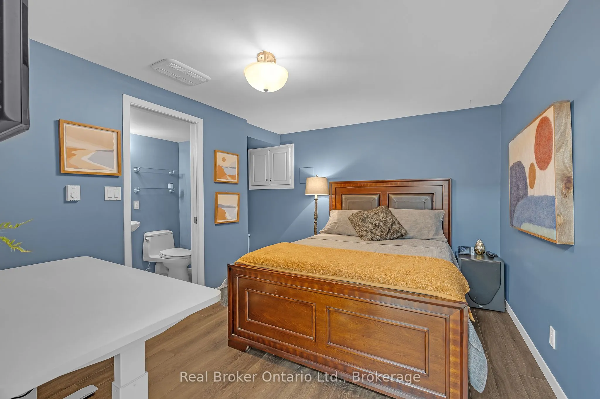 177 Main Street W #8