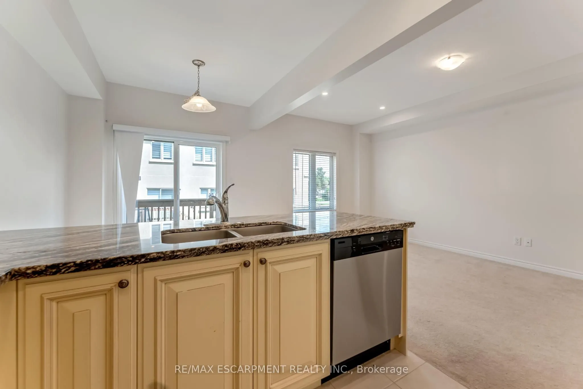 515 Garner Road W, #44