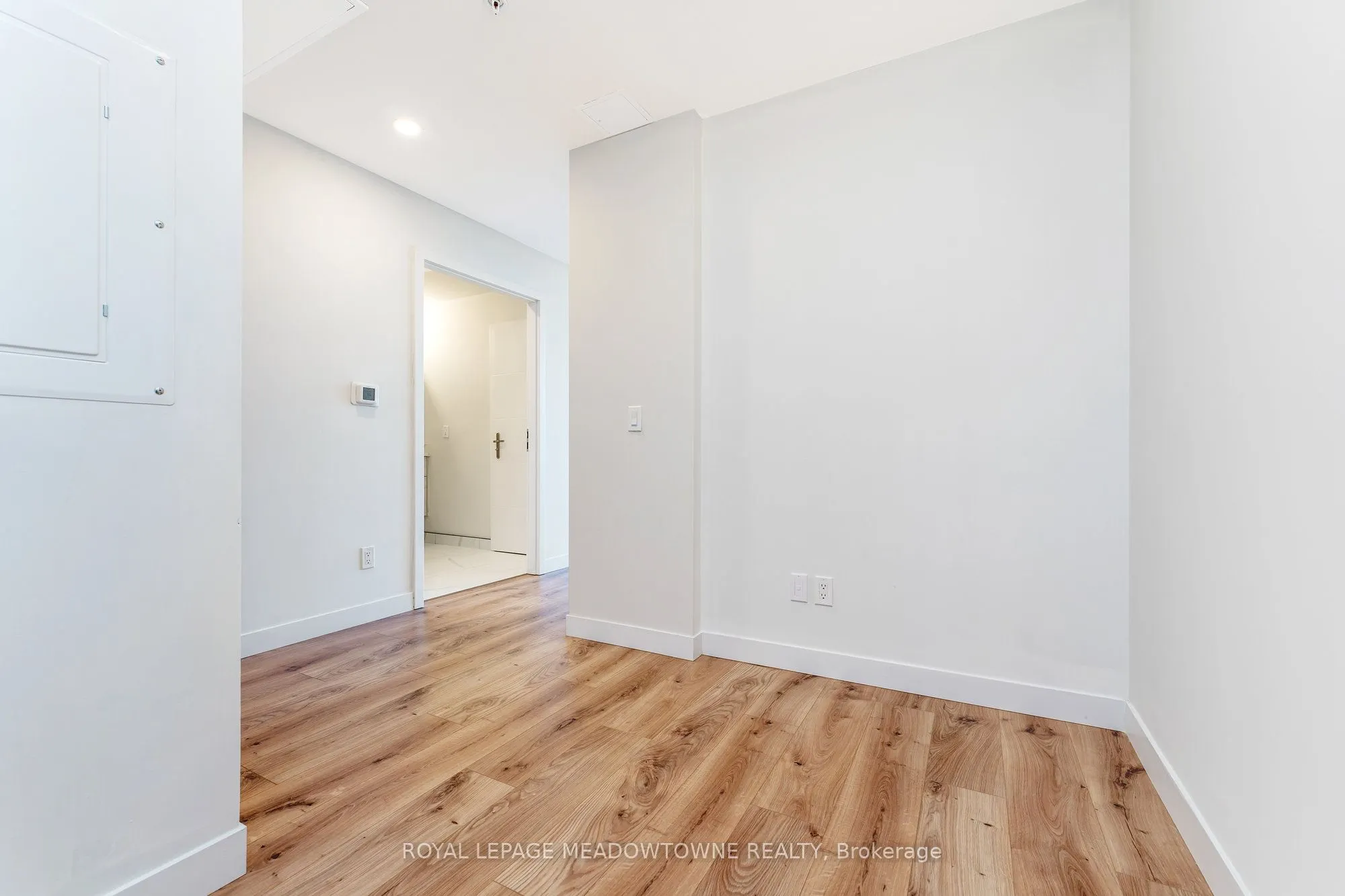 60 Frederick Street, #606