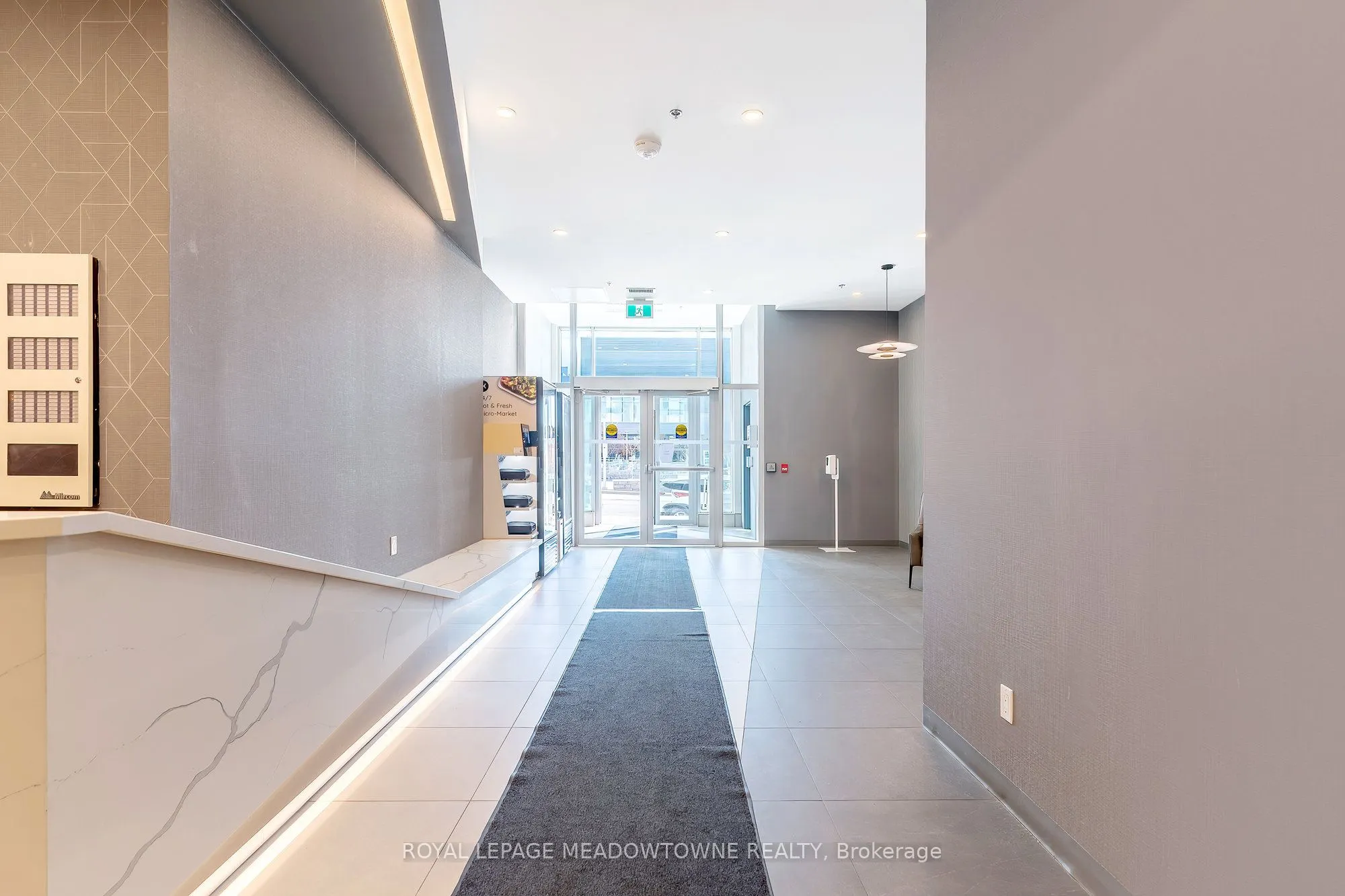 60 Frederick Street, #606