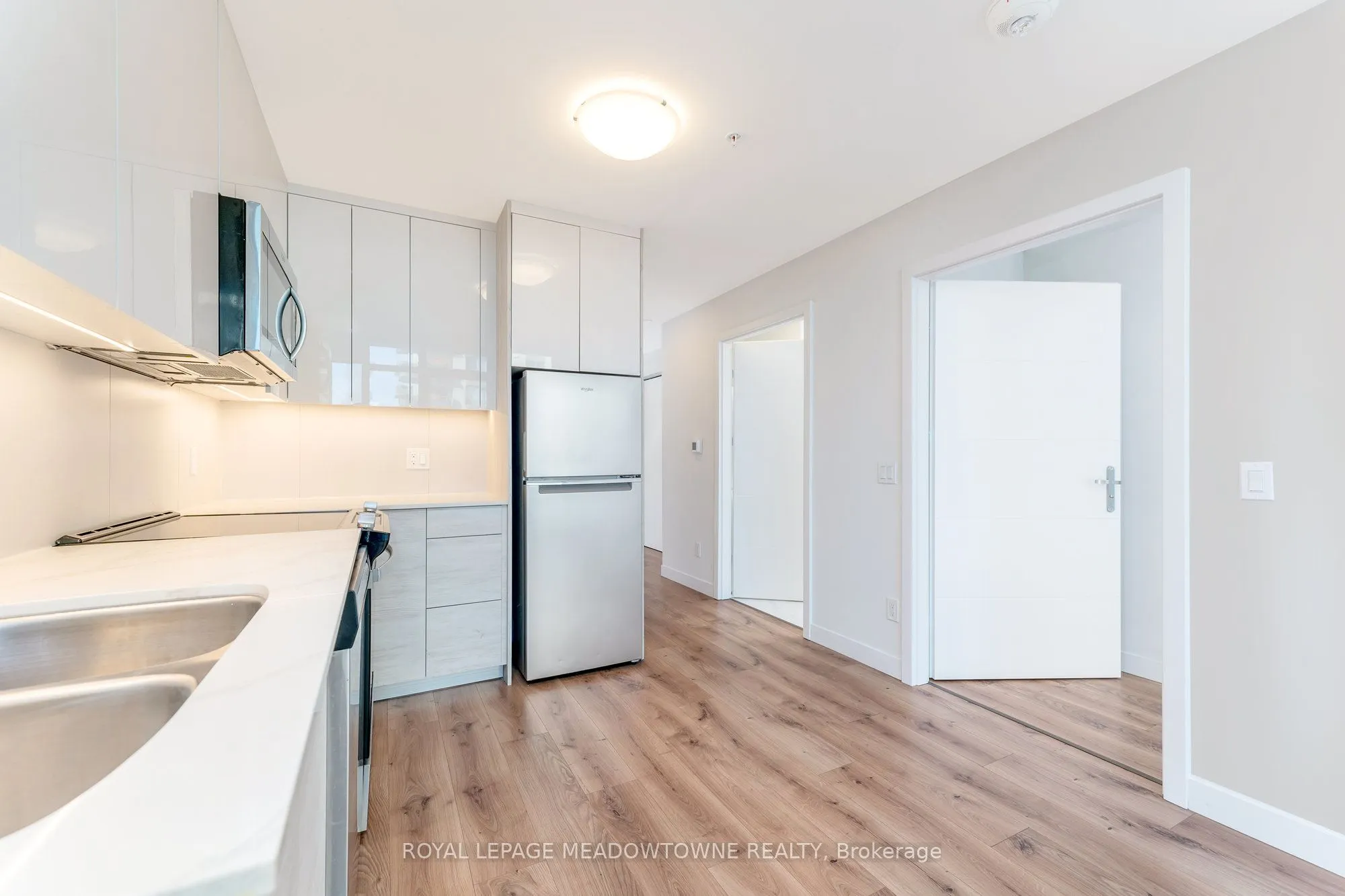 60 Frederick Street, #606