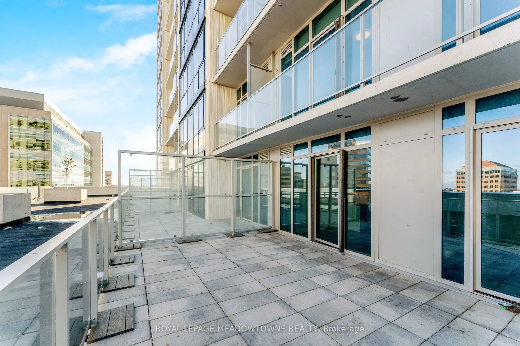 60 Frederick Street, #606