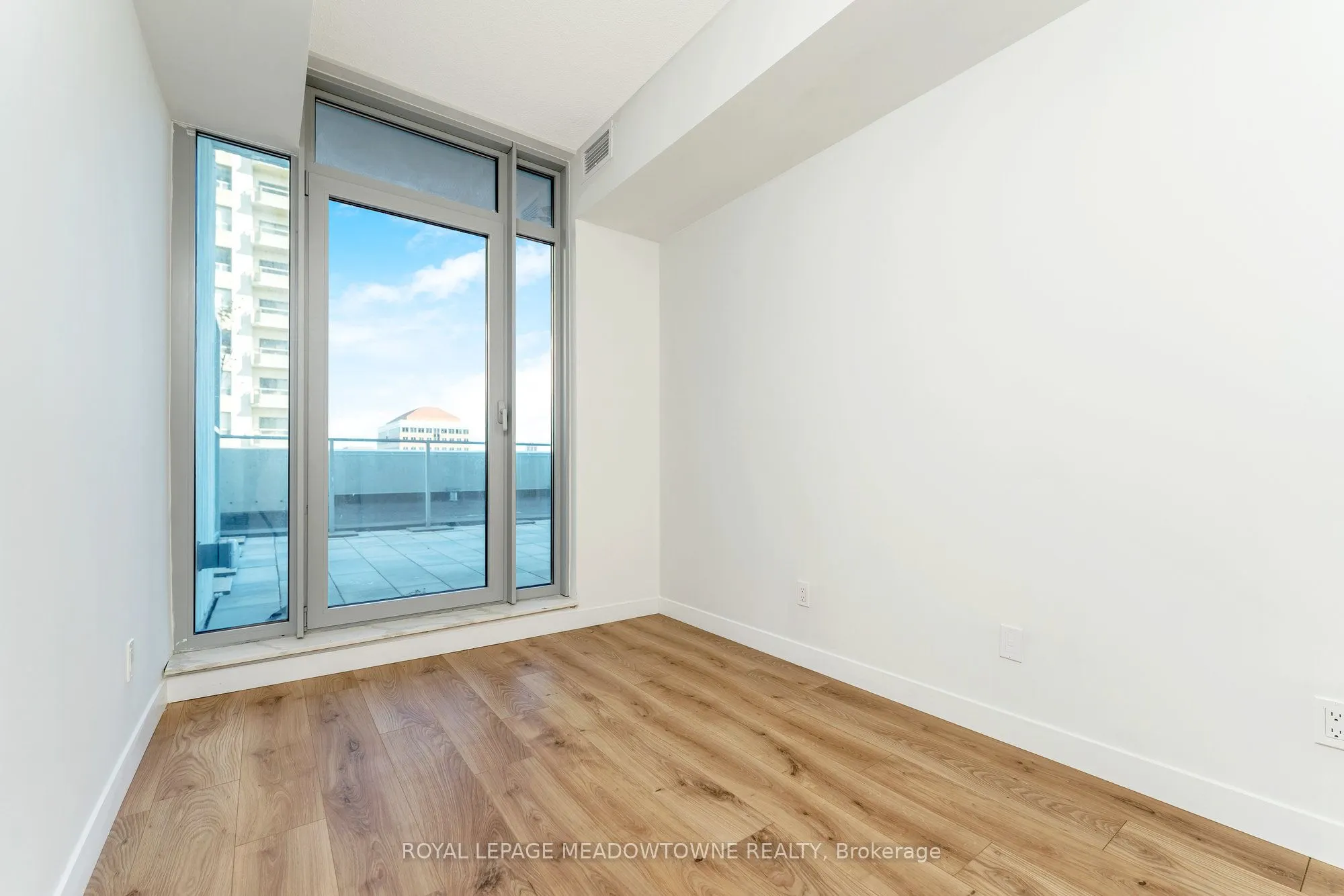 60 Frederick Street, #606