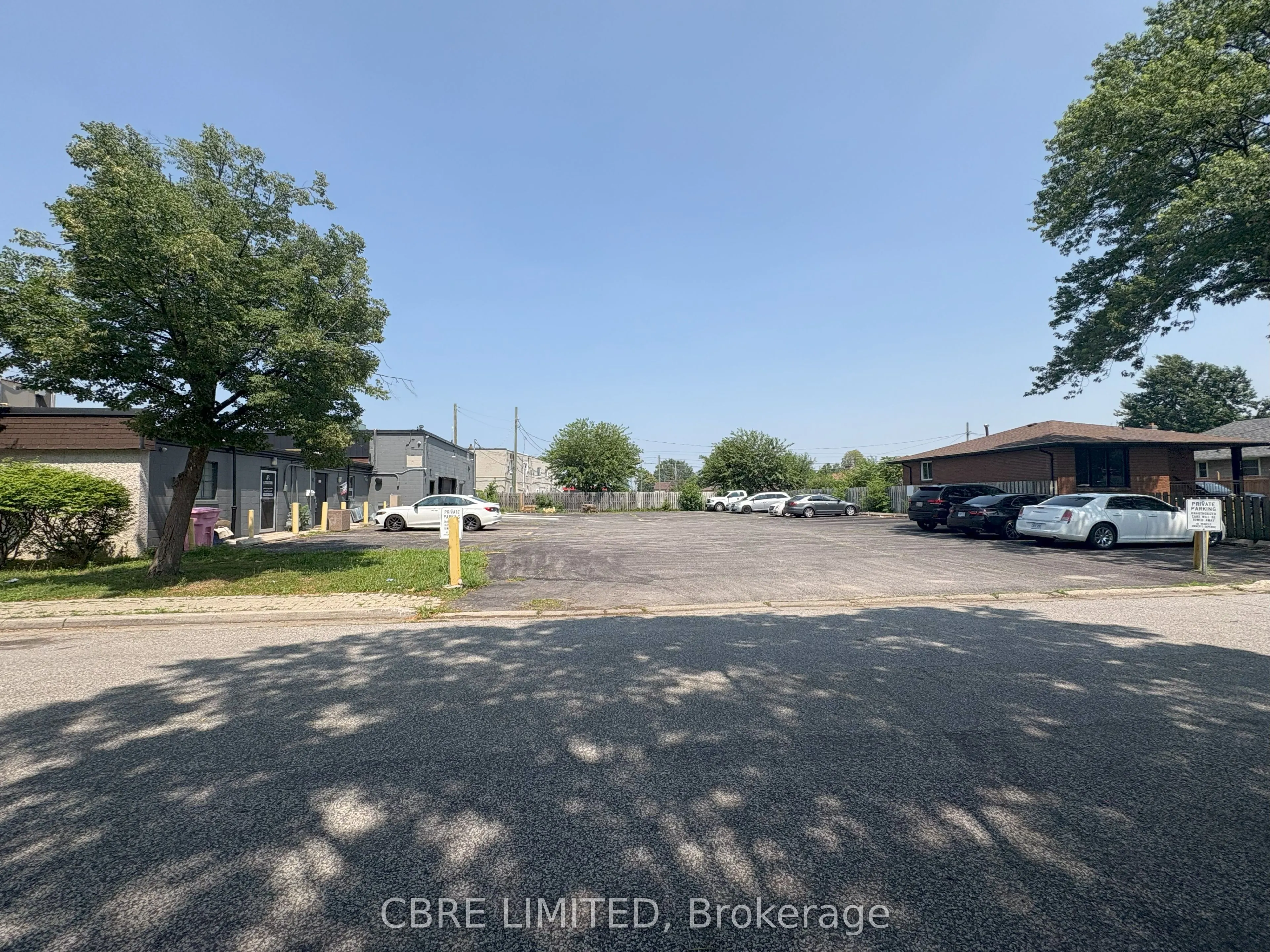 3905 Tecumseh Road E