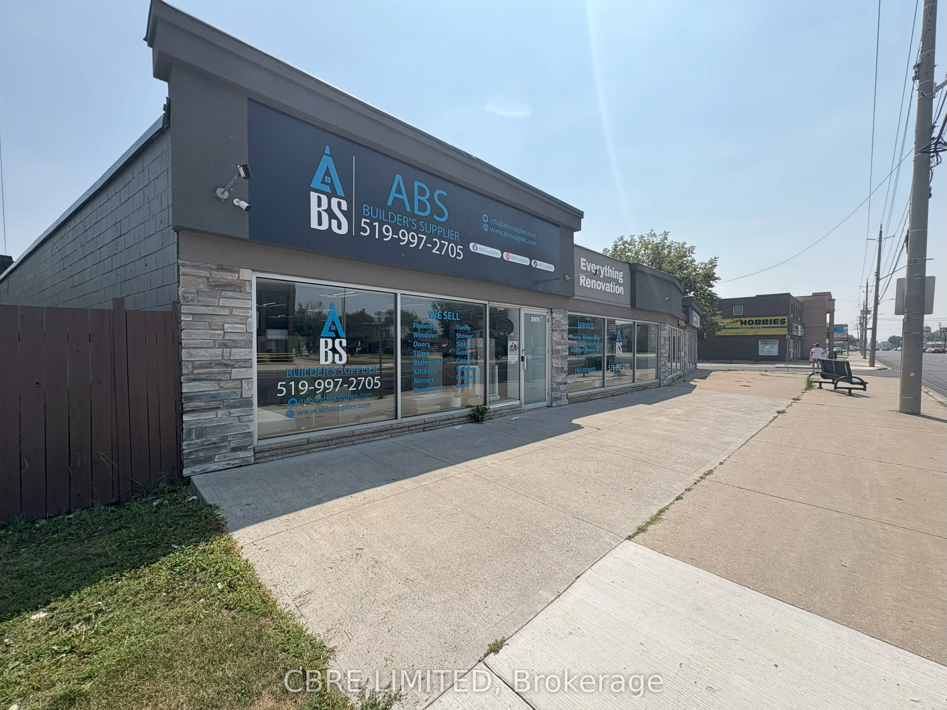 3905 Tecumseh Road E