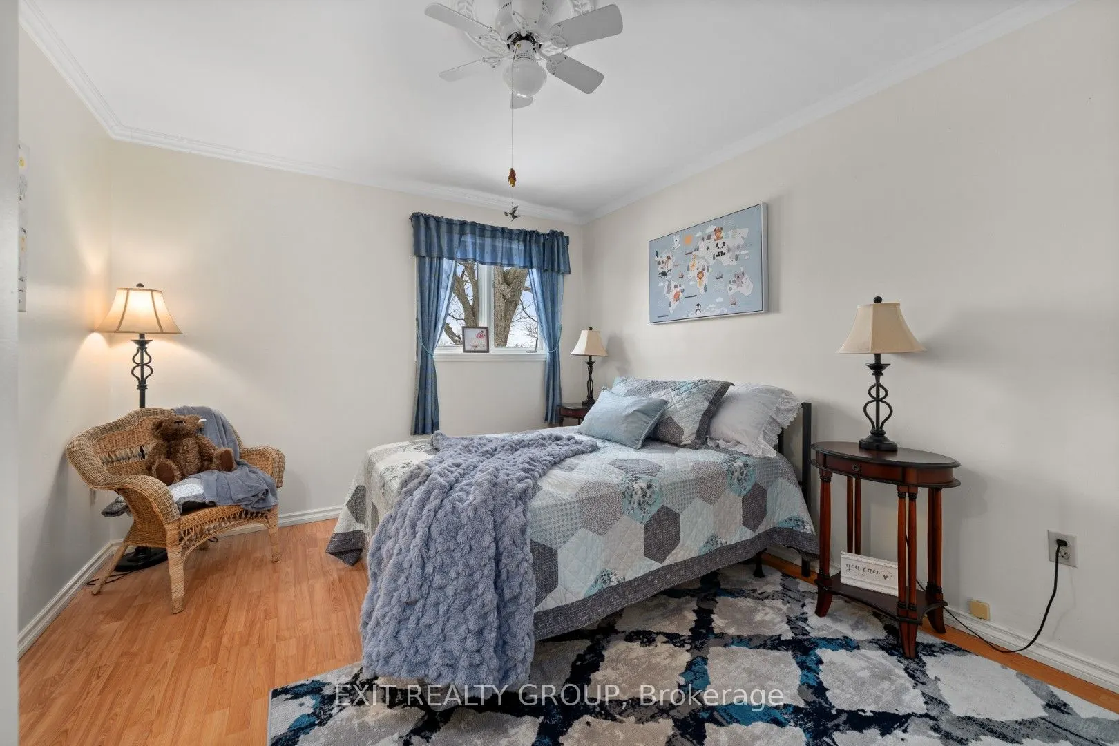 16 Maple Avenue