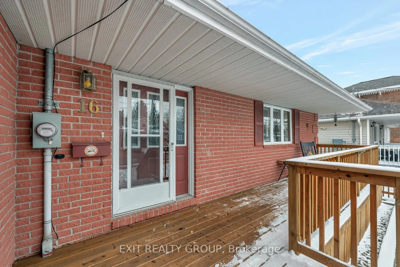 16 Maple Avenue