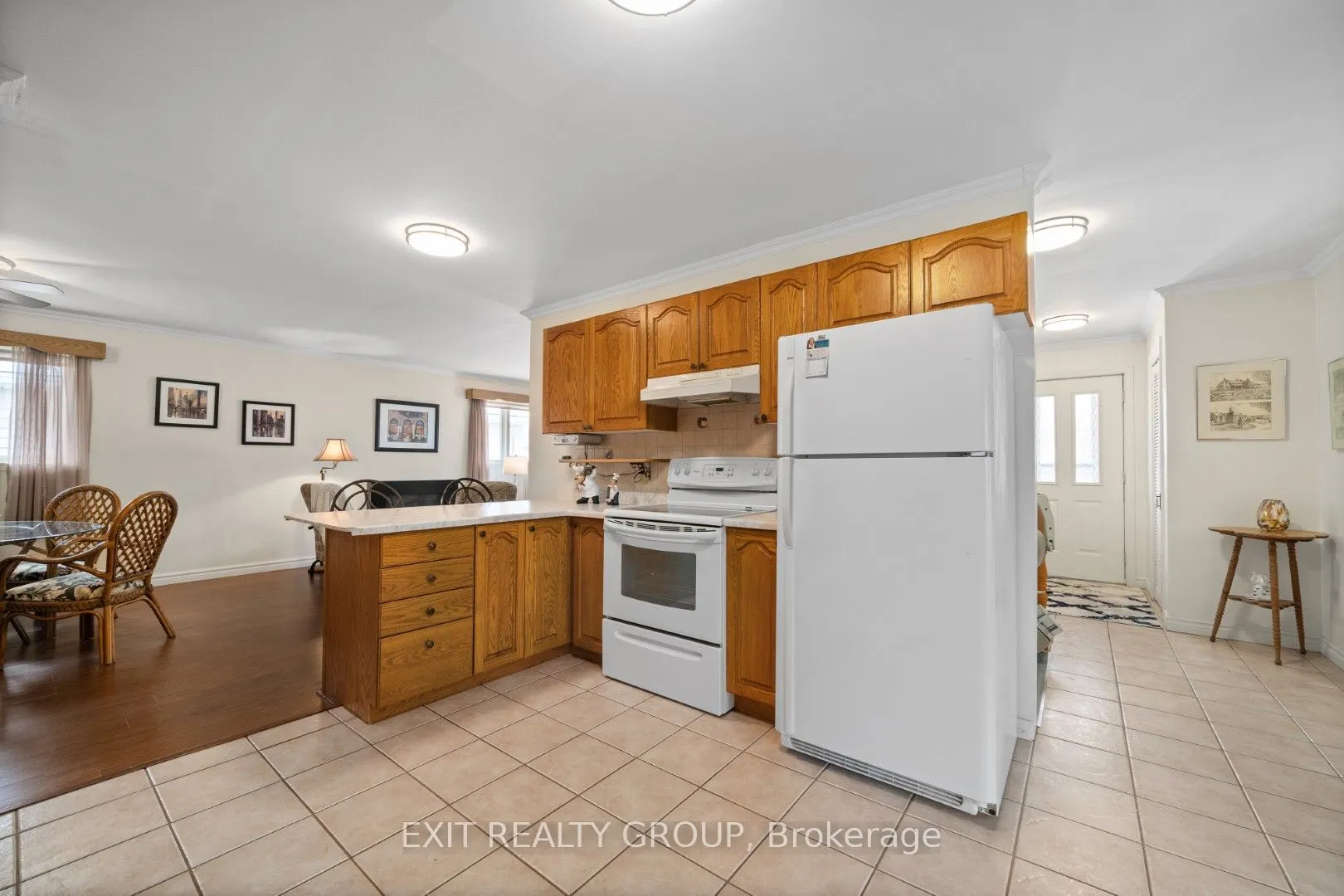 16 Maple Avenue