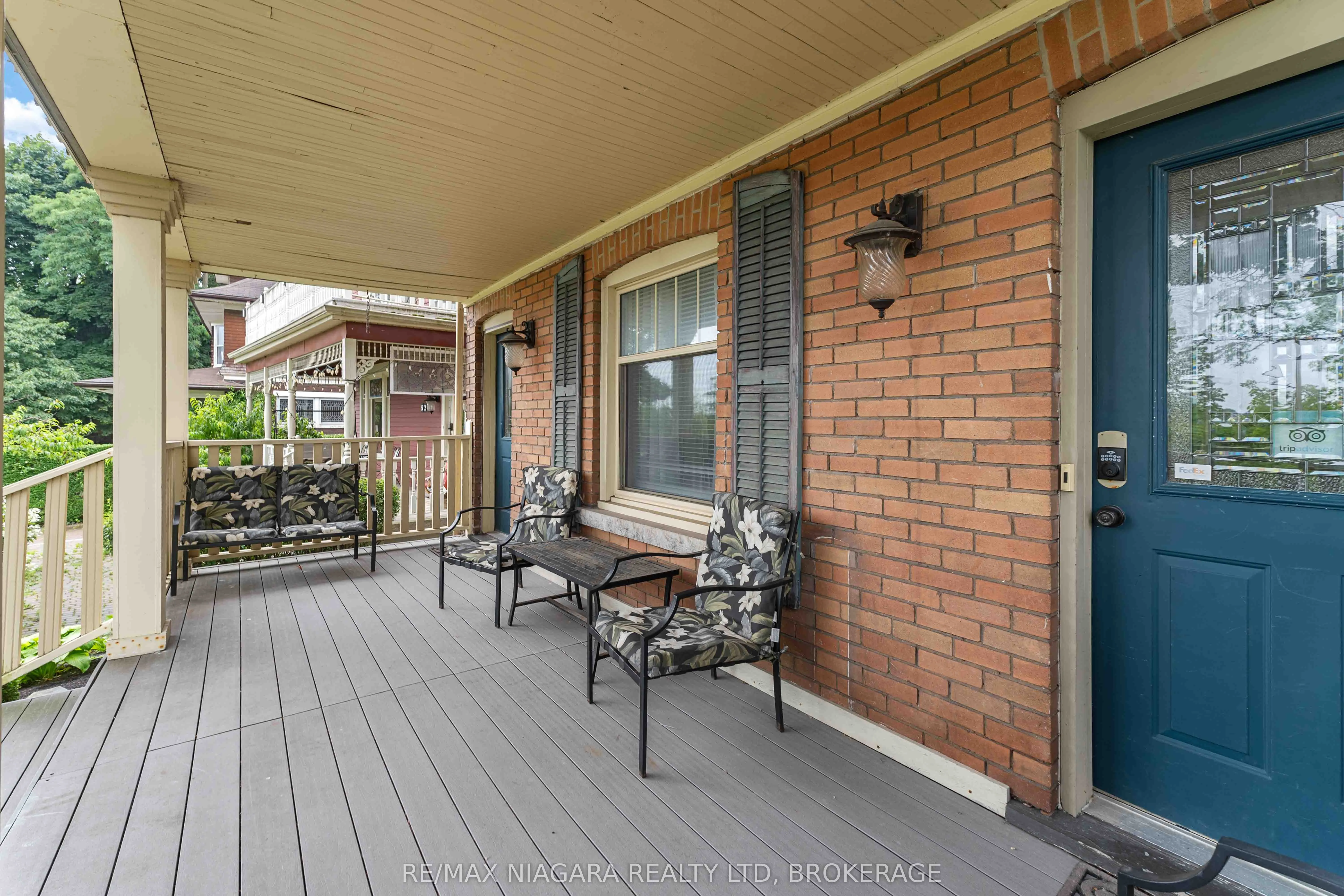 5225 River Road