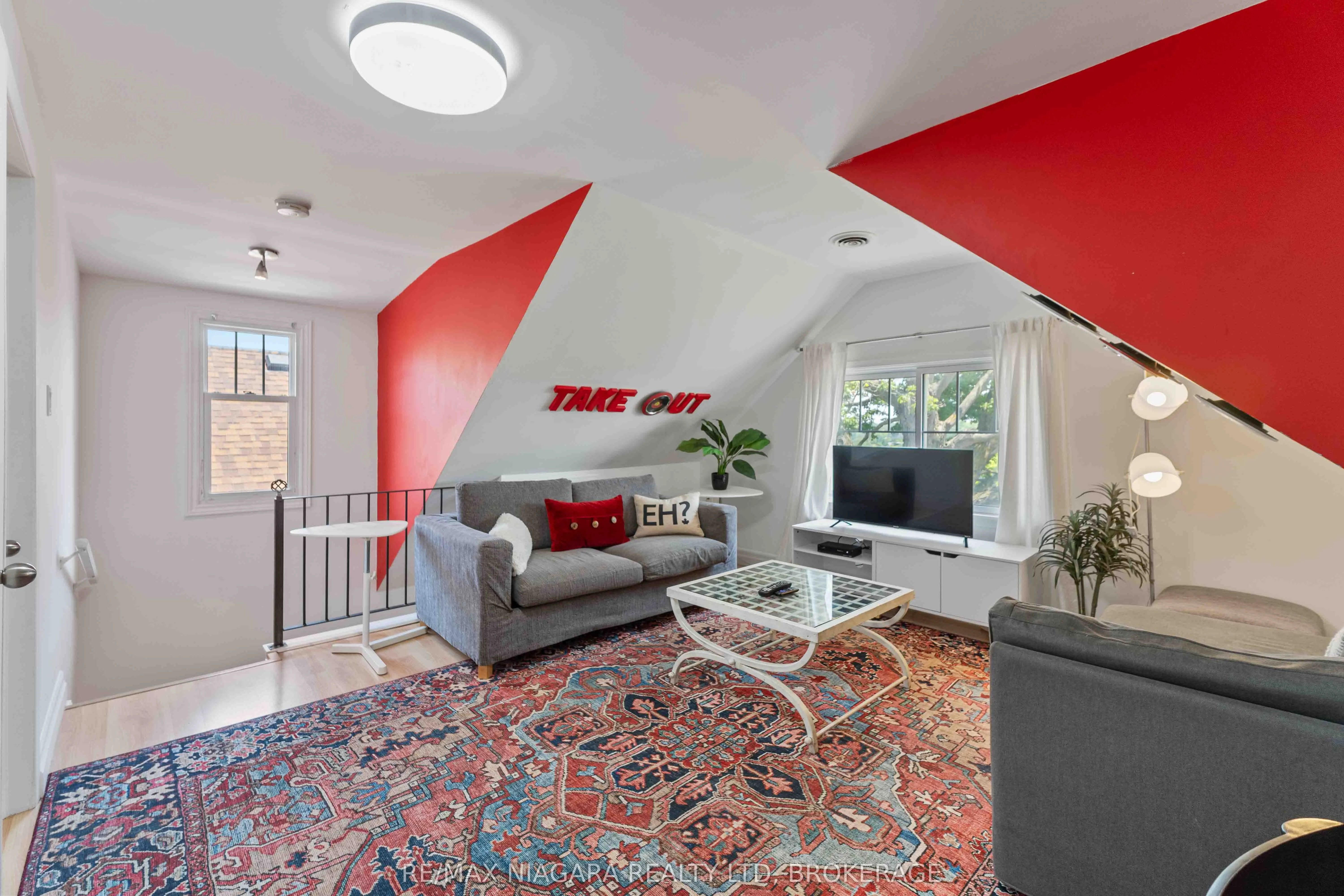5225 River Road