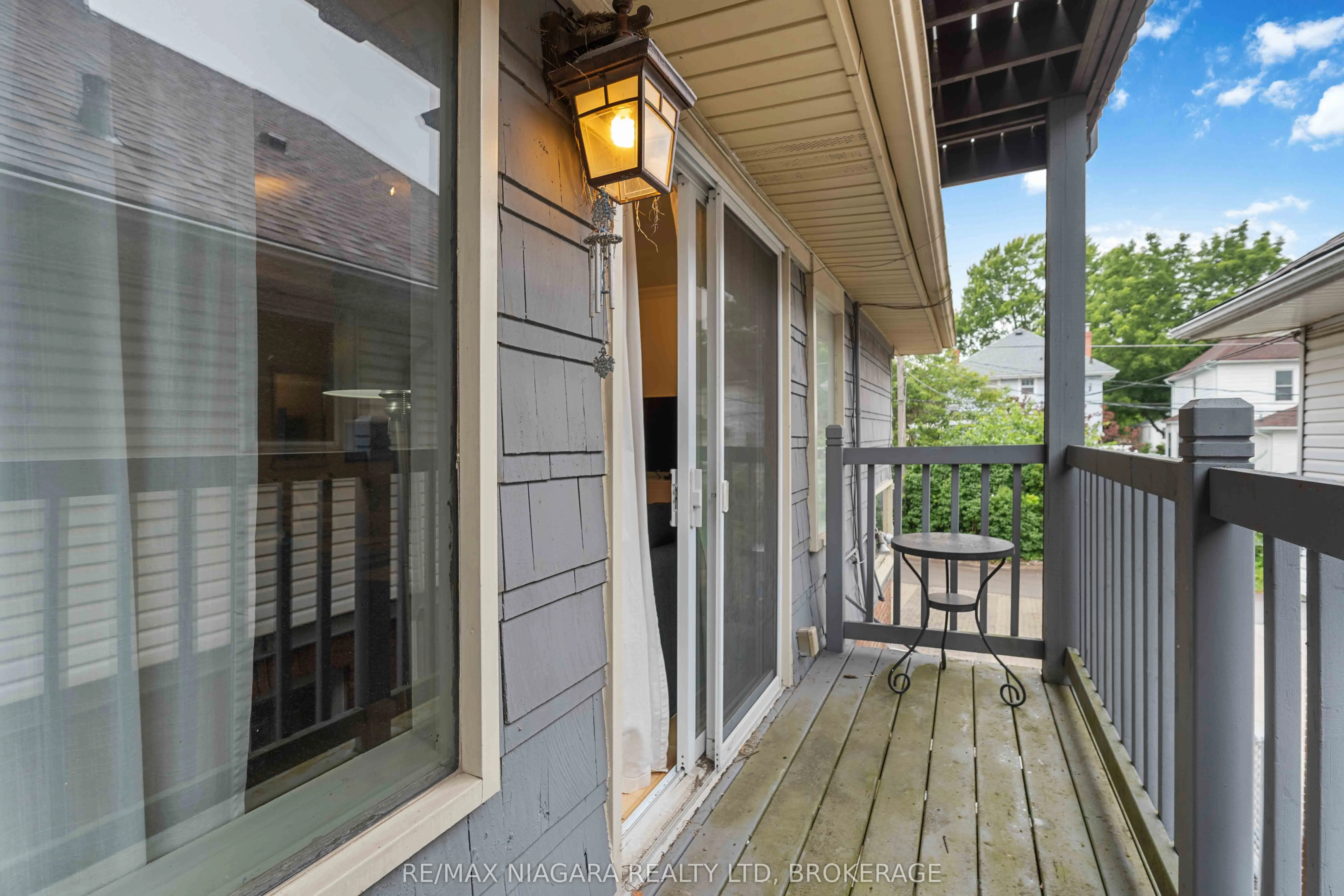 5225 River Road