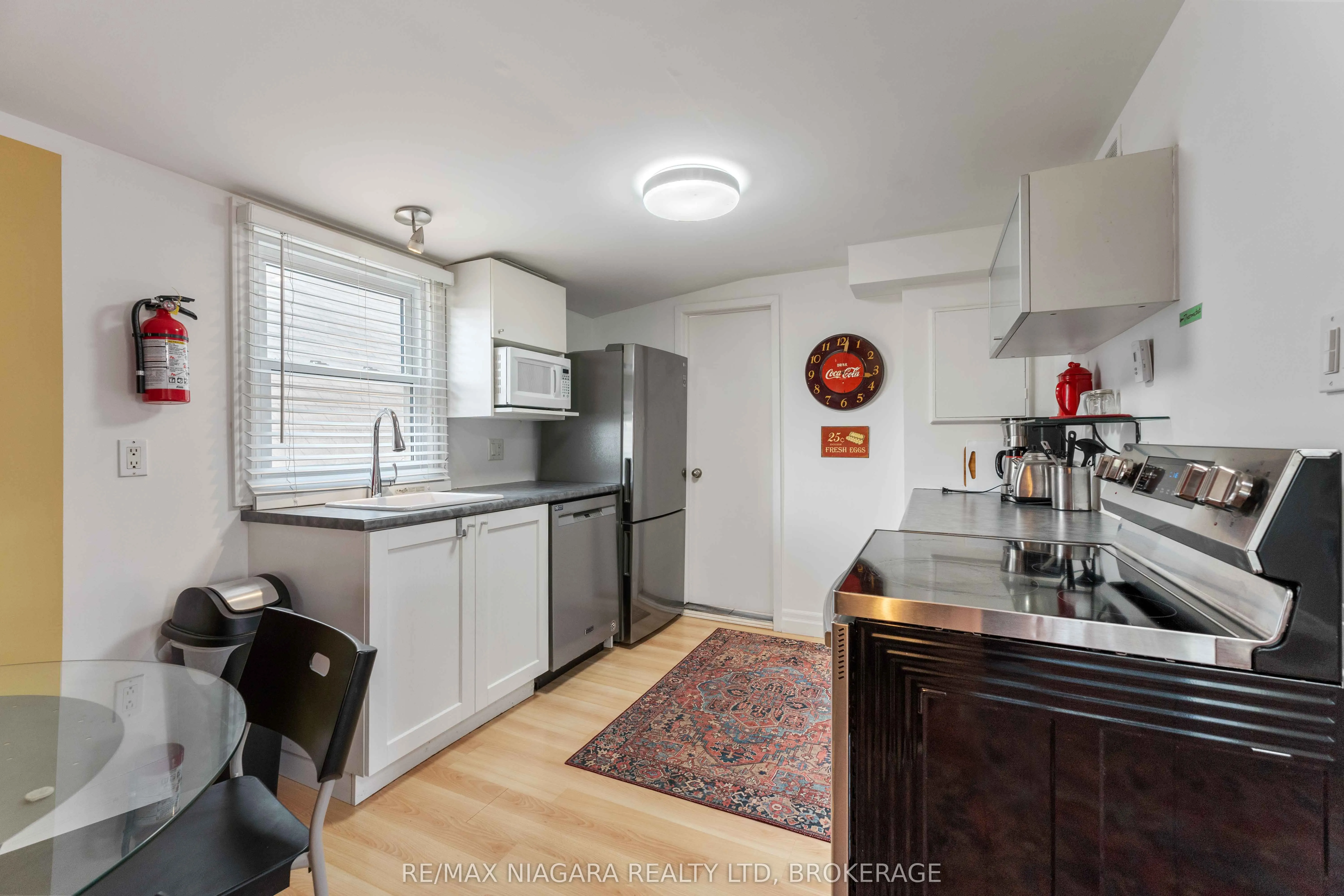 5225 River Road