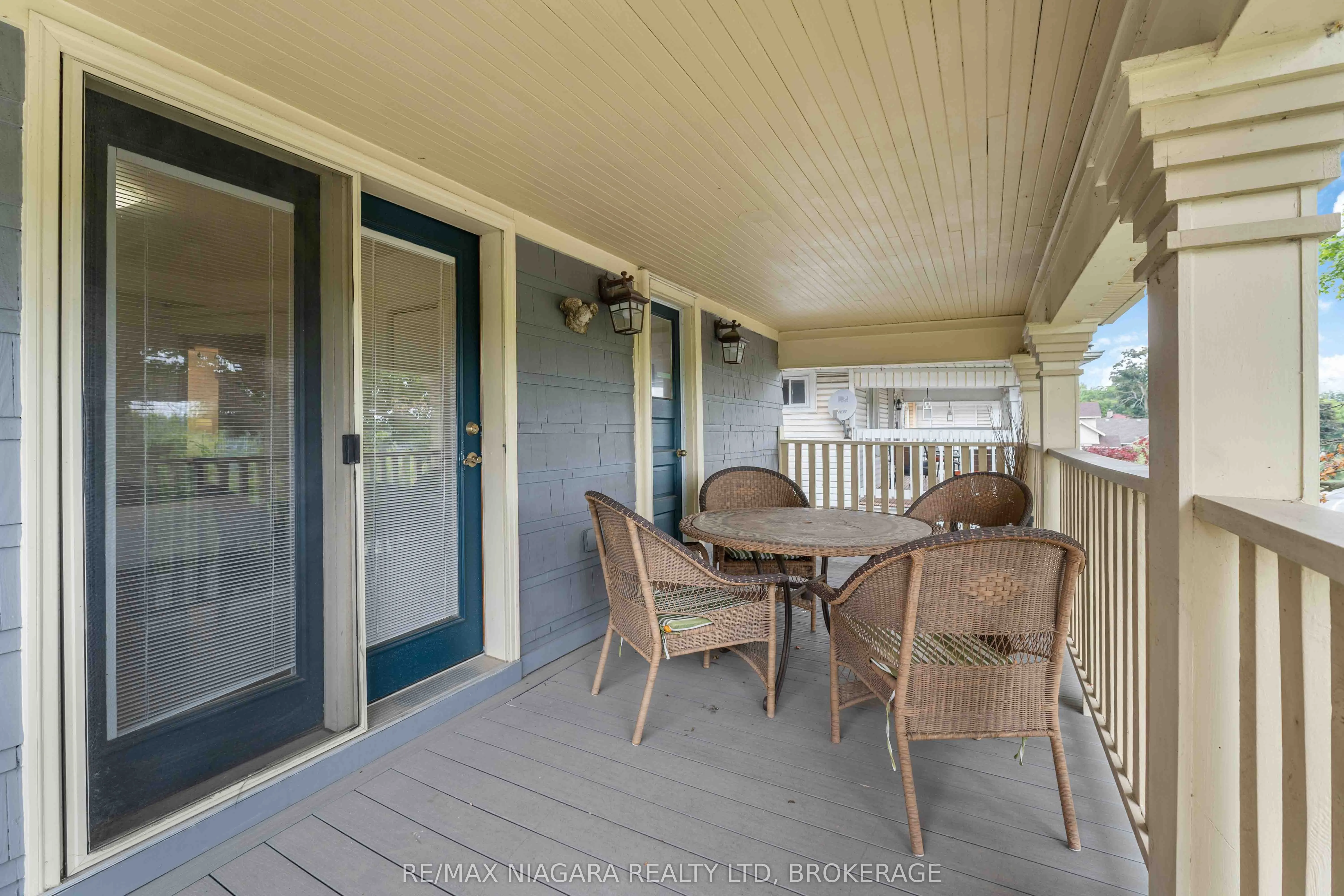 5225 River Road