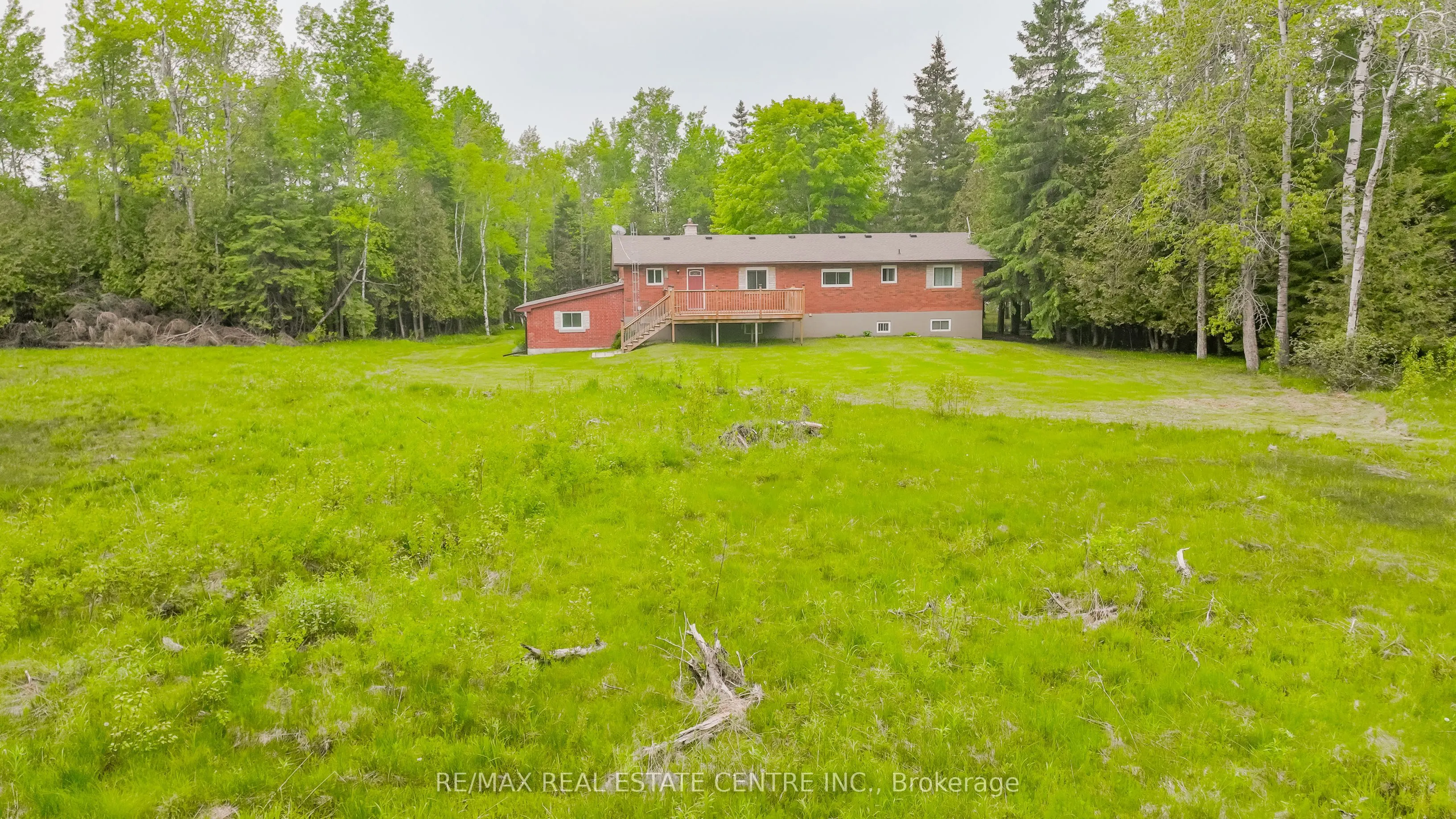 555257 Mono Amaranth Townline