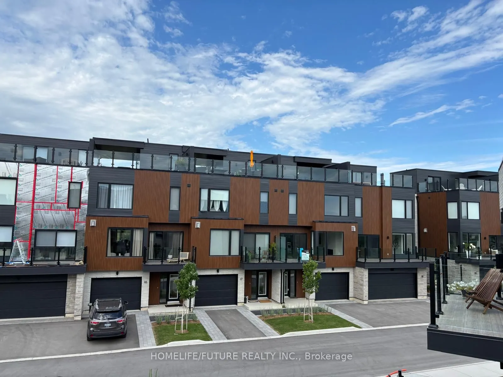 117 Sladden Court, #25
