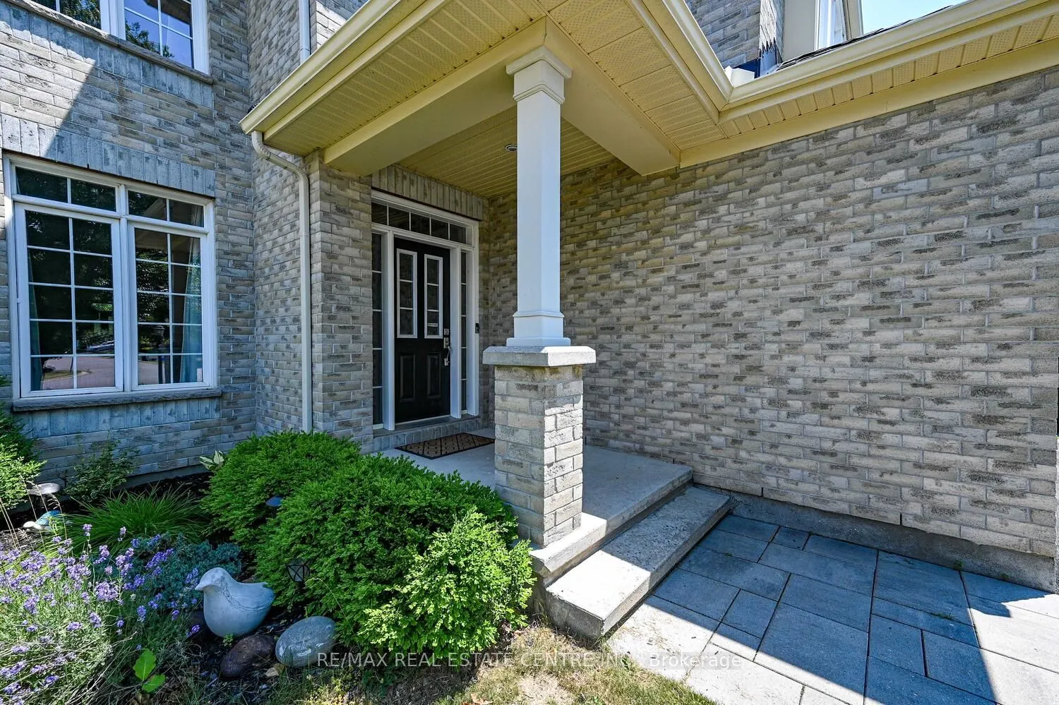 544 Ravendale Way