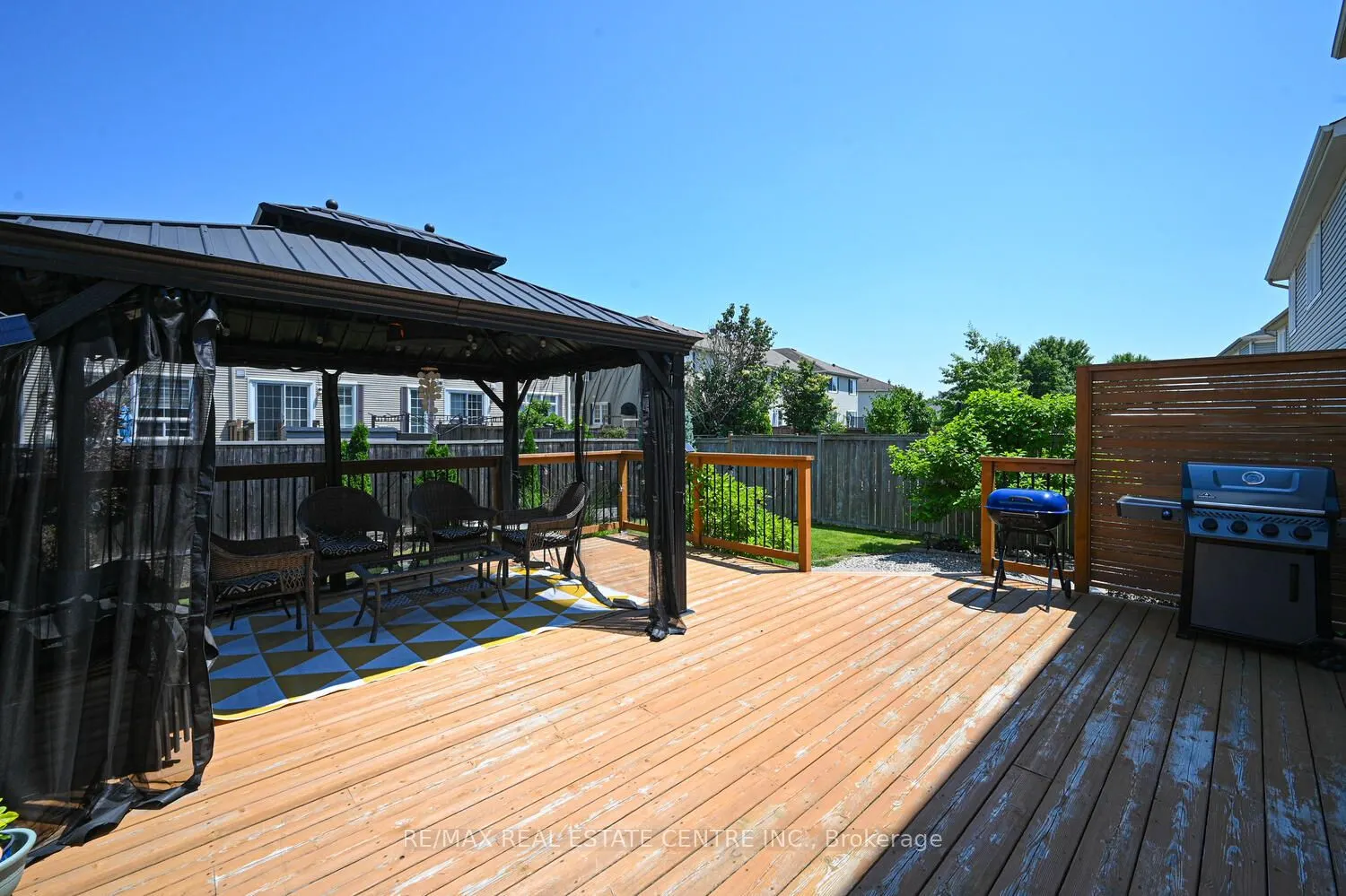 544 Ravendale Way