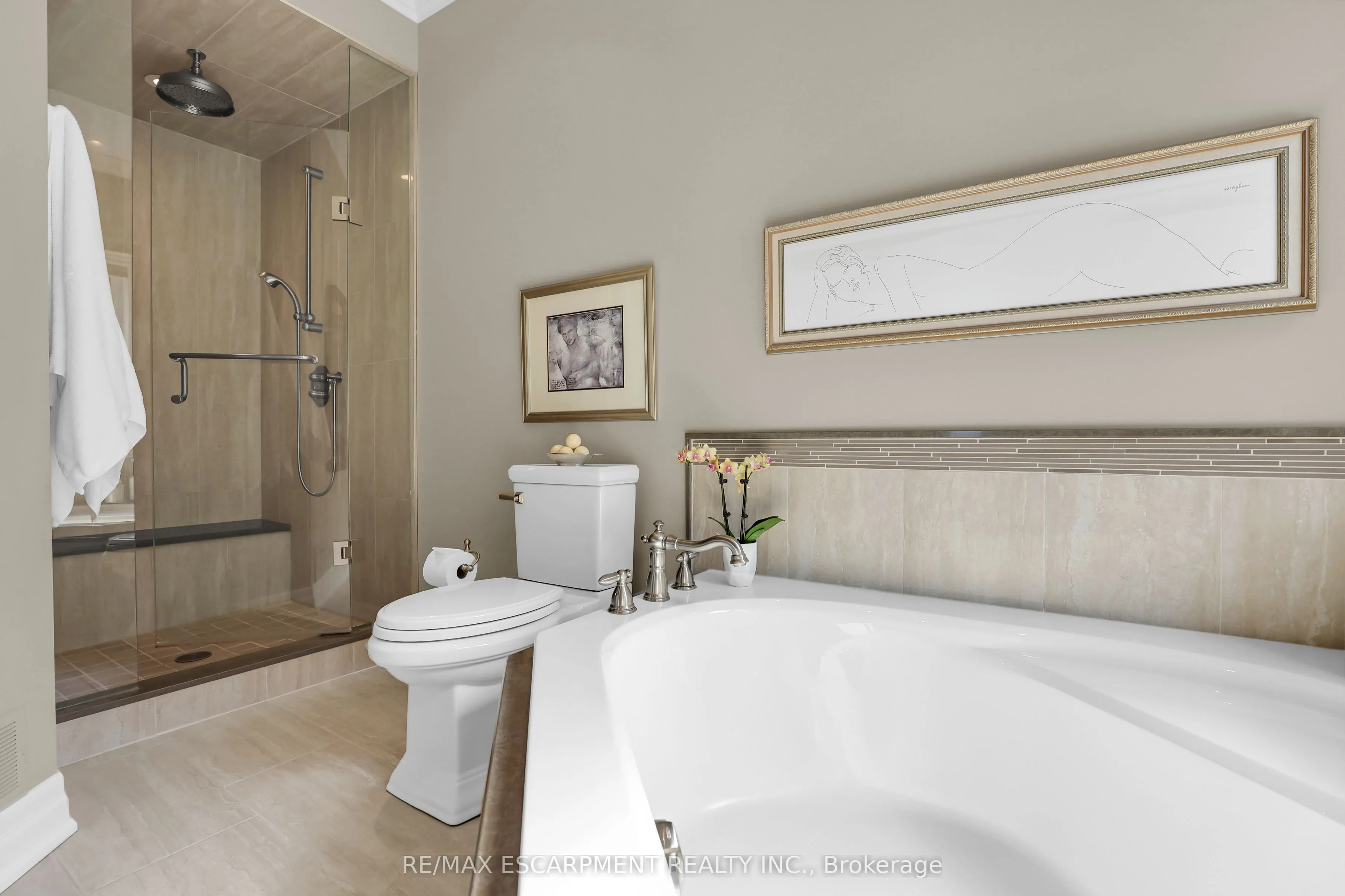 61 Lake Street, #4