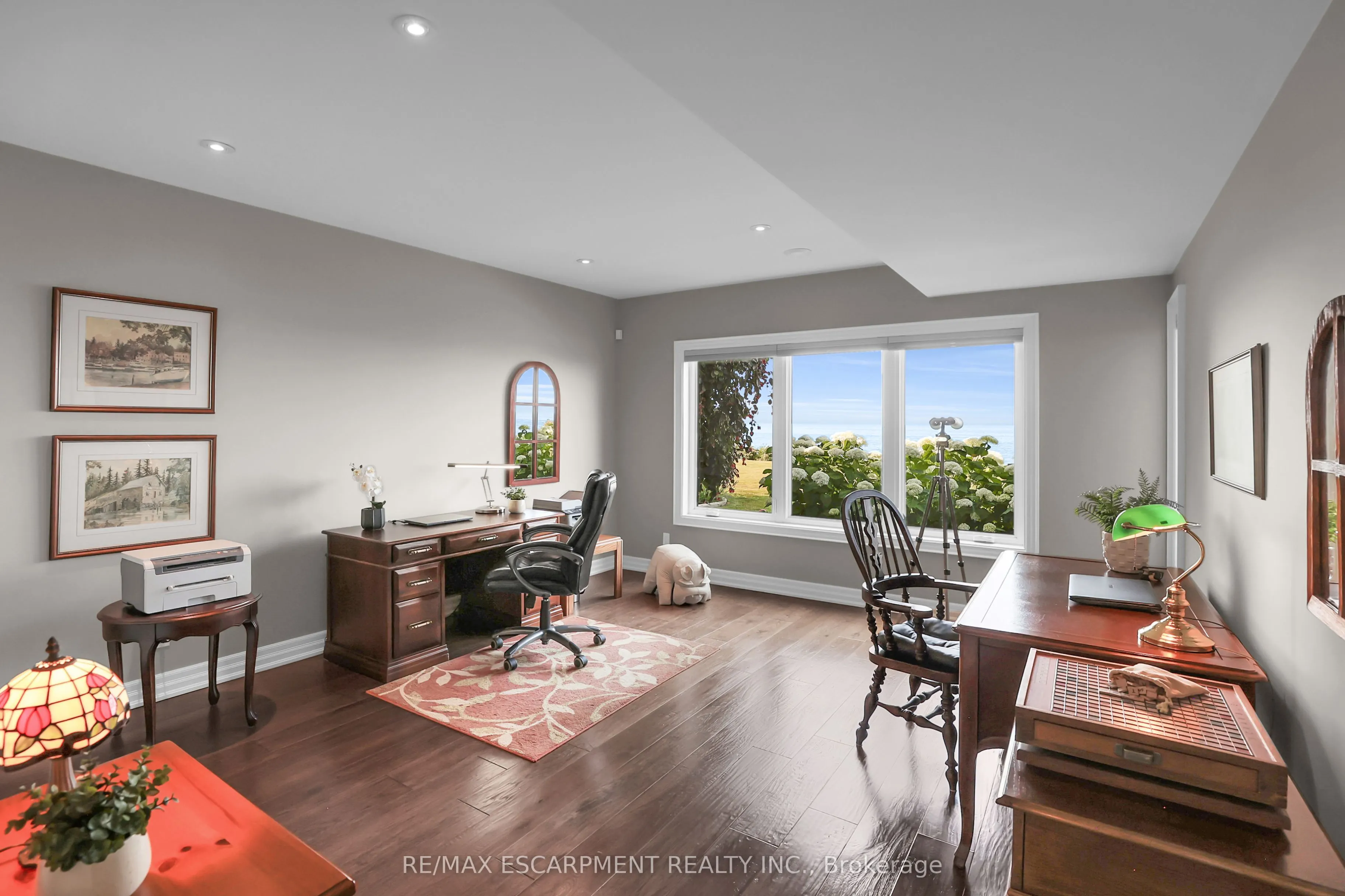61 Lake Street, #4