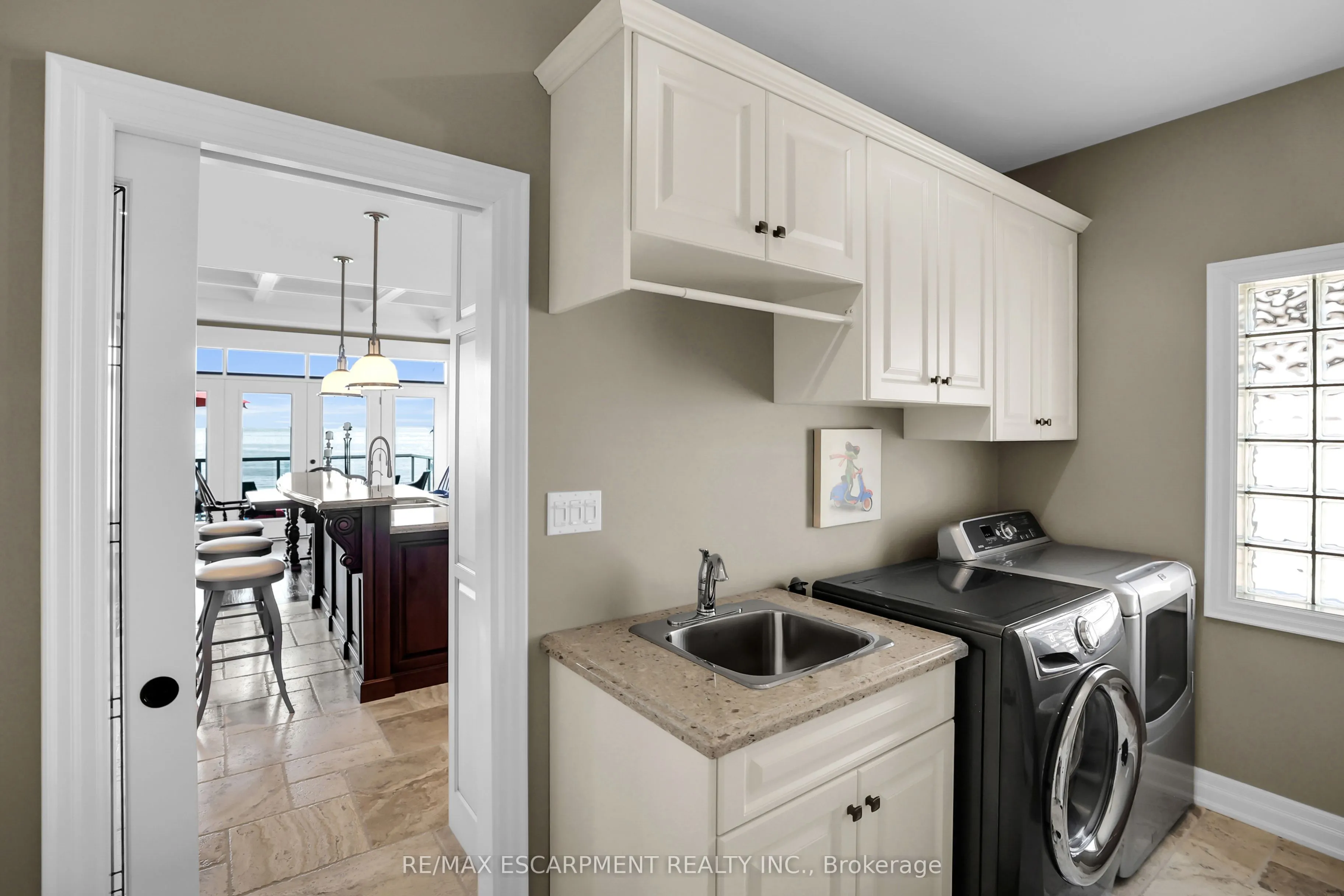 61 Lake Street, #4