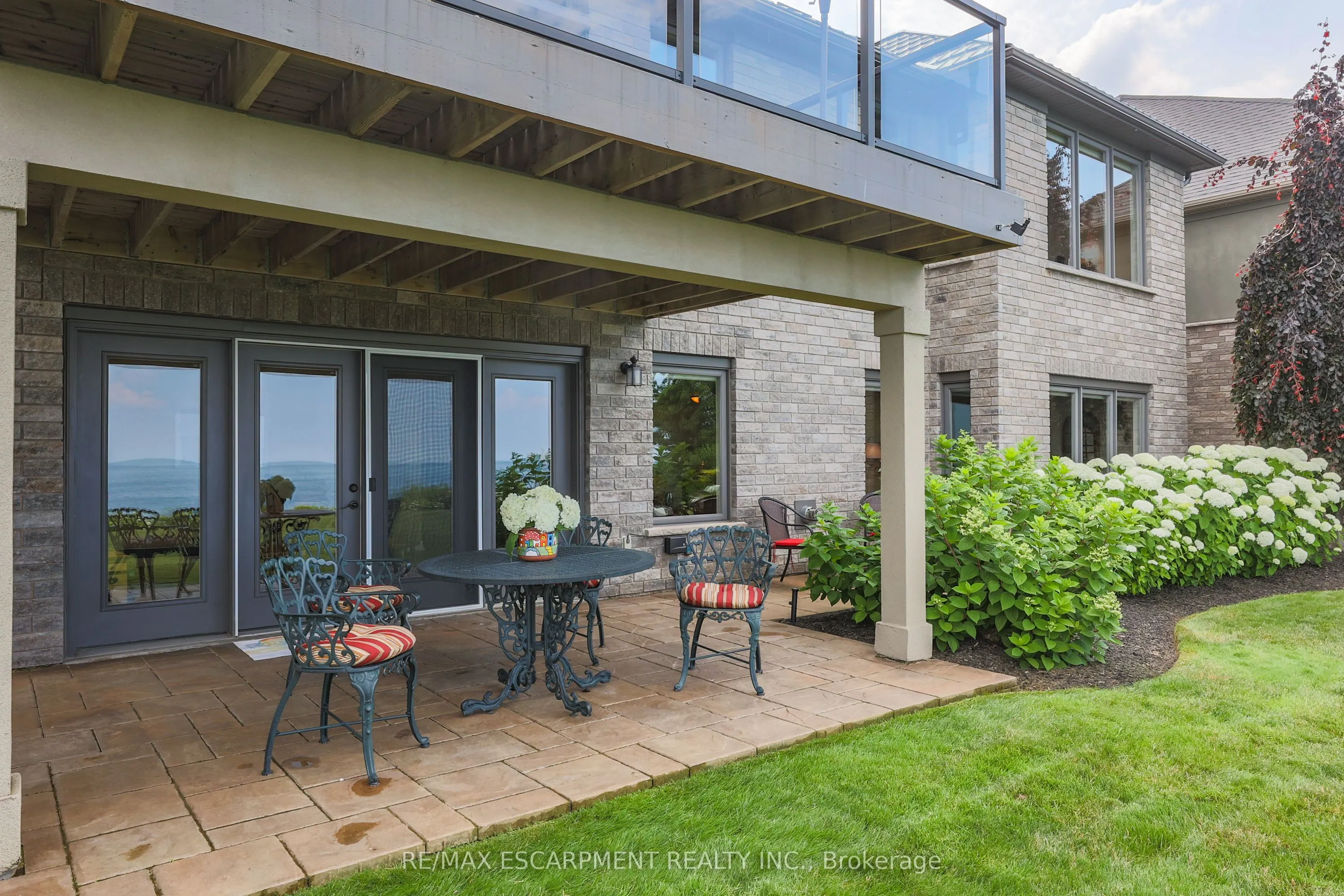 61 Lake Street, #4