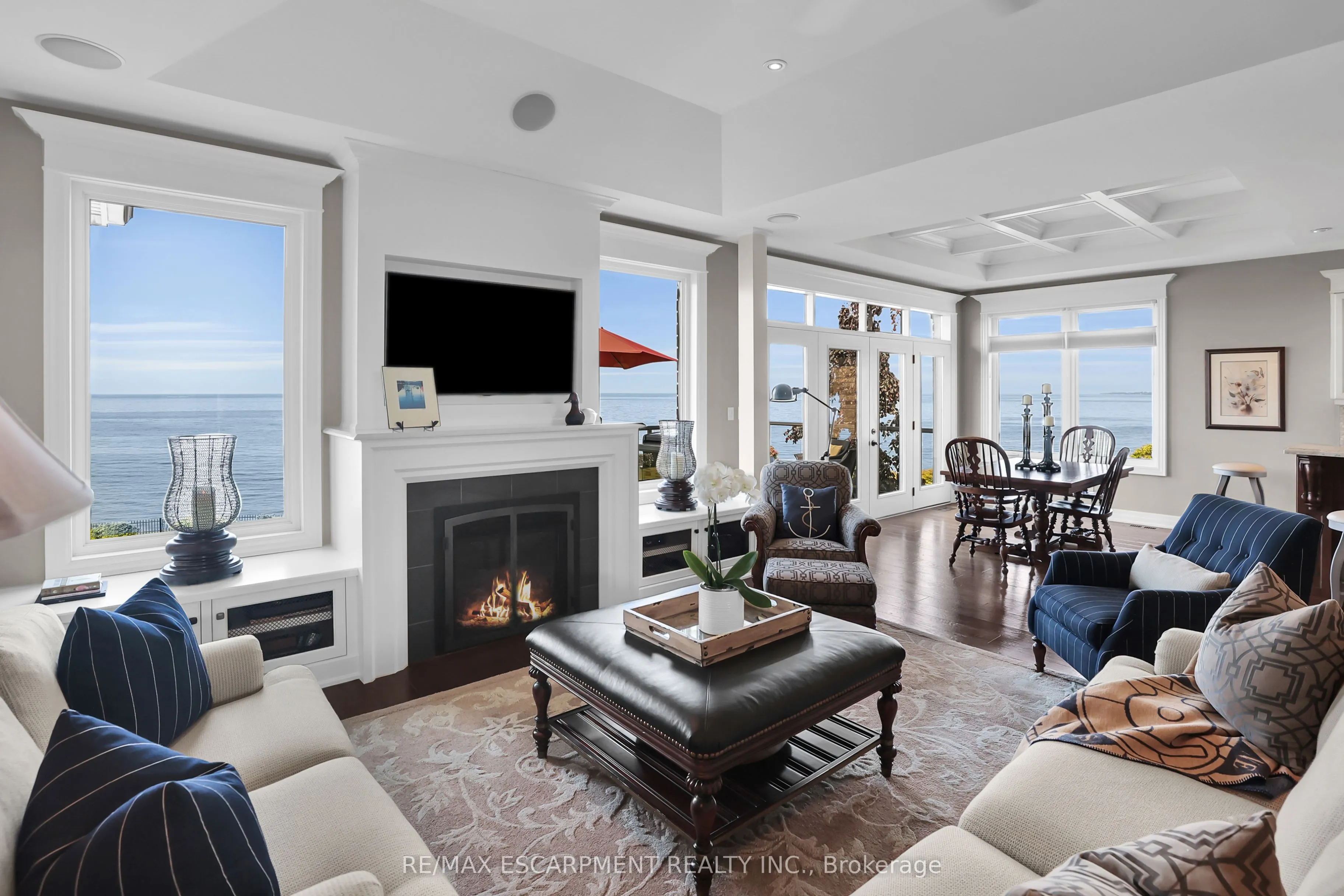 61 Lake Street, #4