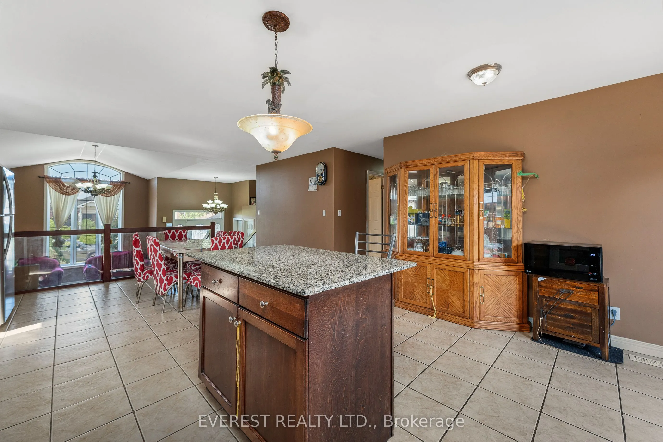 143 Amy Croft Drive