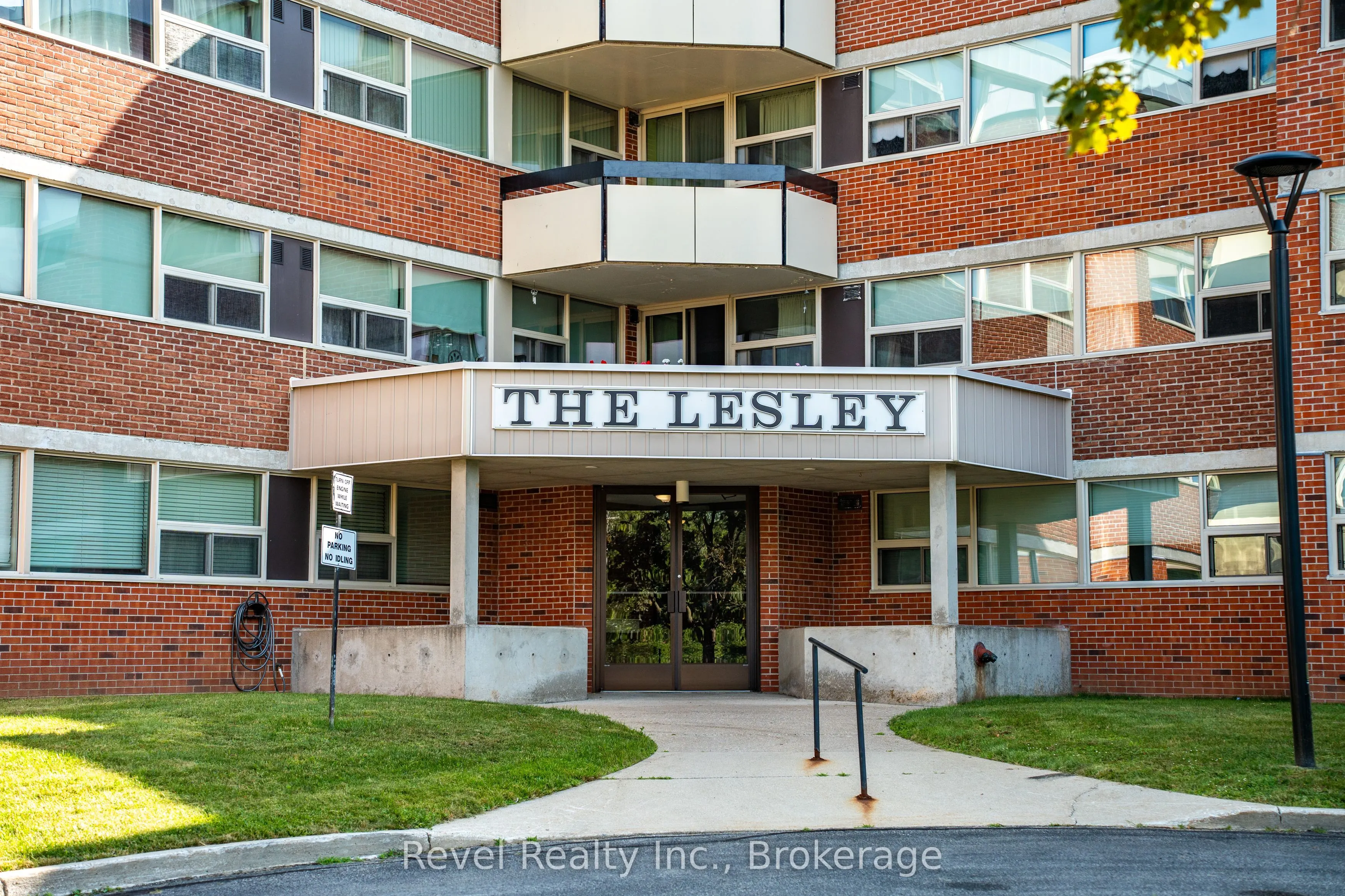 860 9th Street E, #205