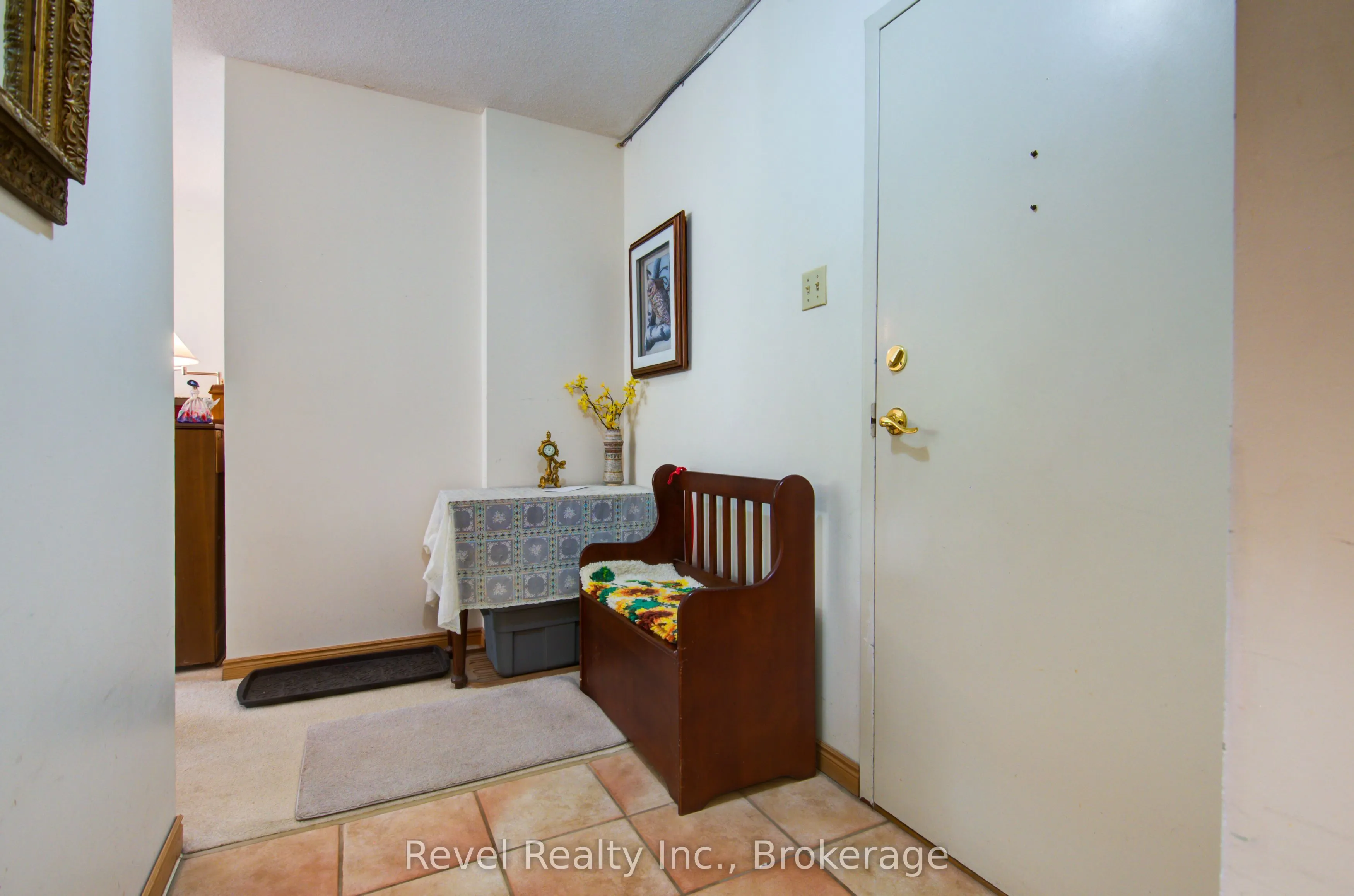 860 9th Street E, #205