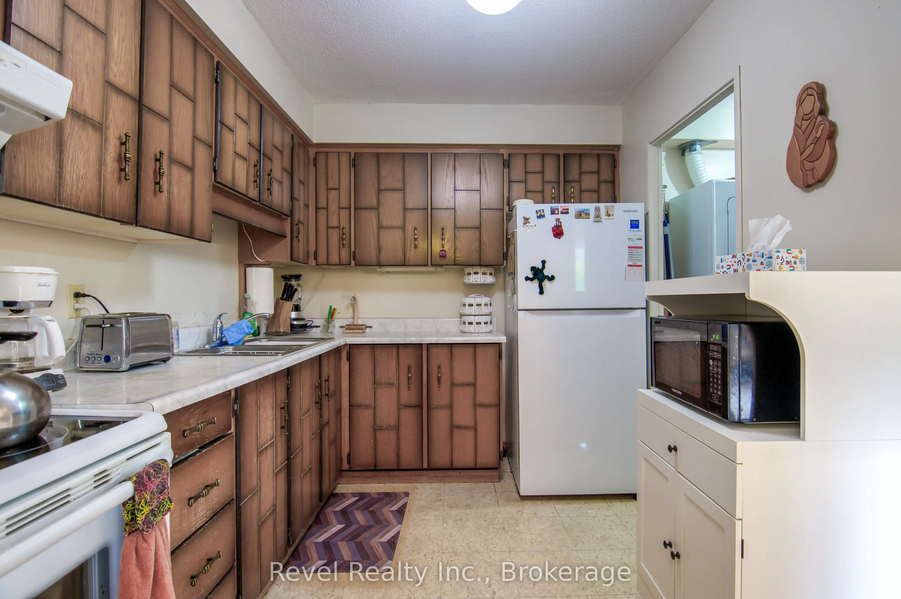 860 9th Street E, #205