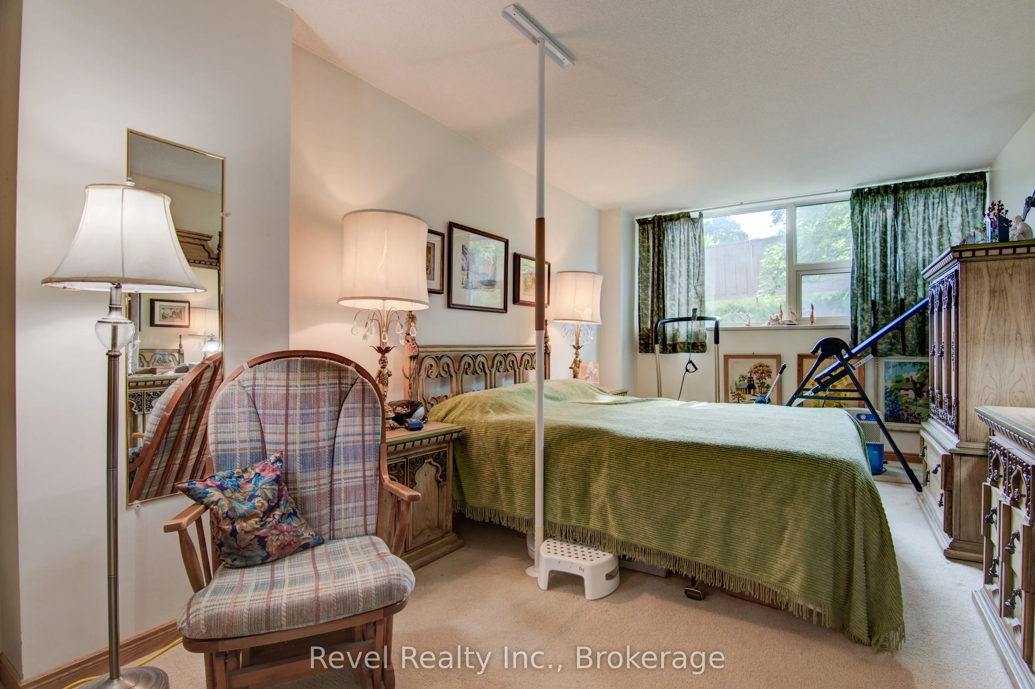 860 9th Street E, #205