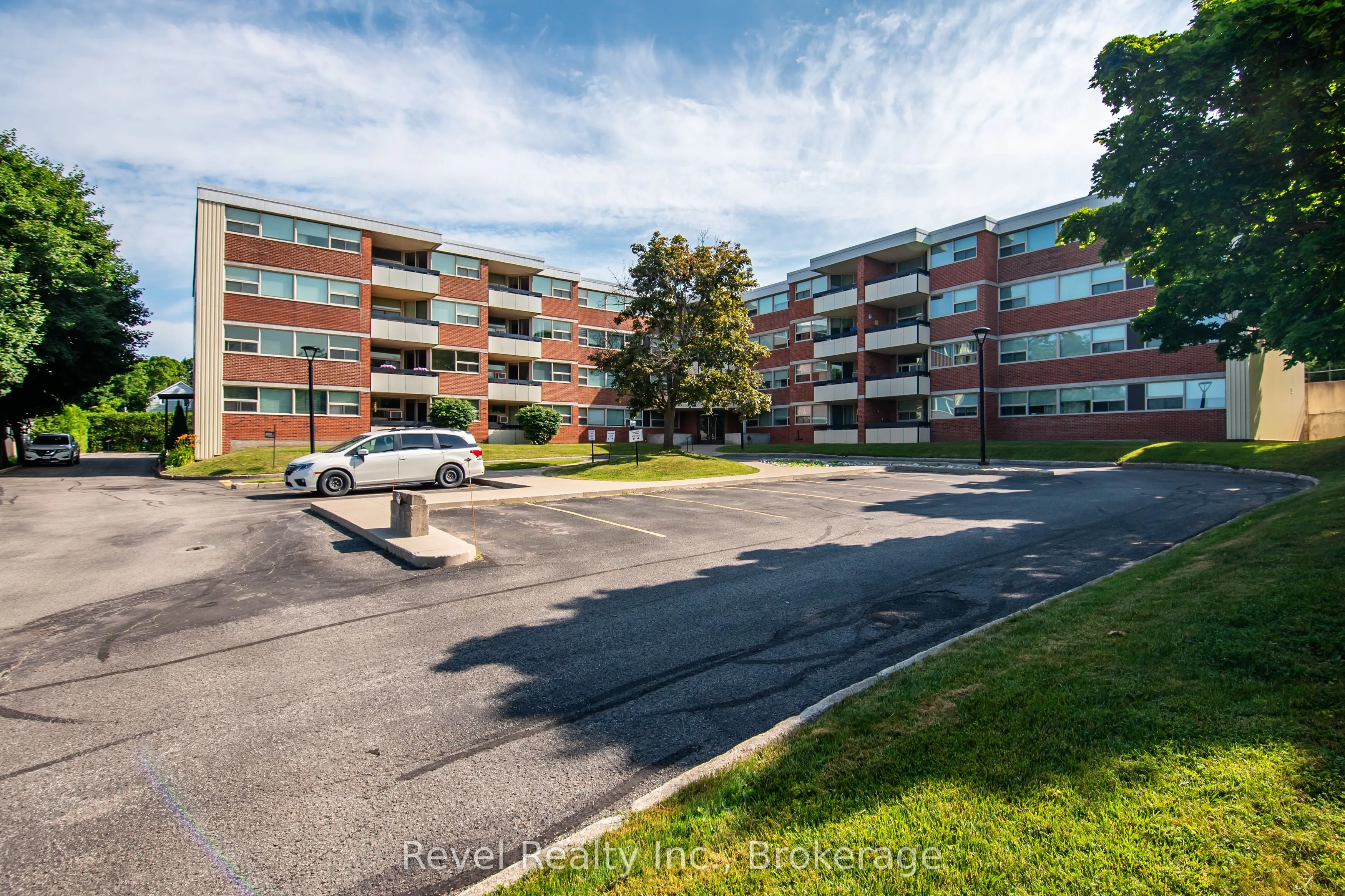 860 9th Street E, #205