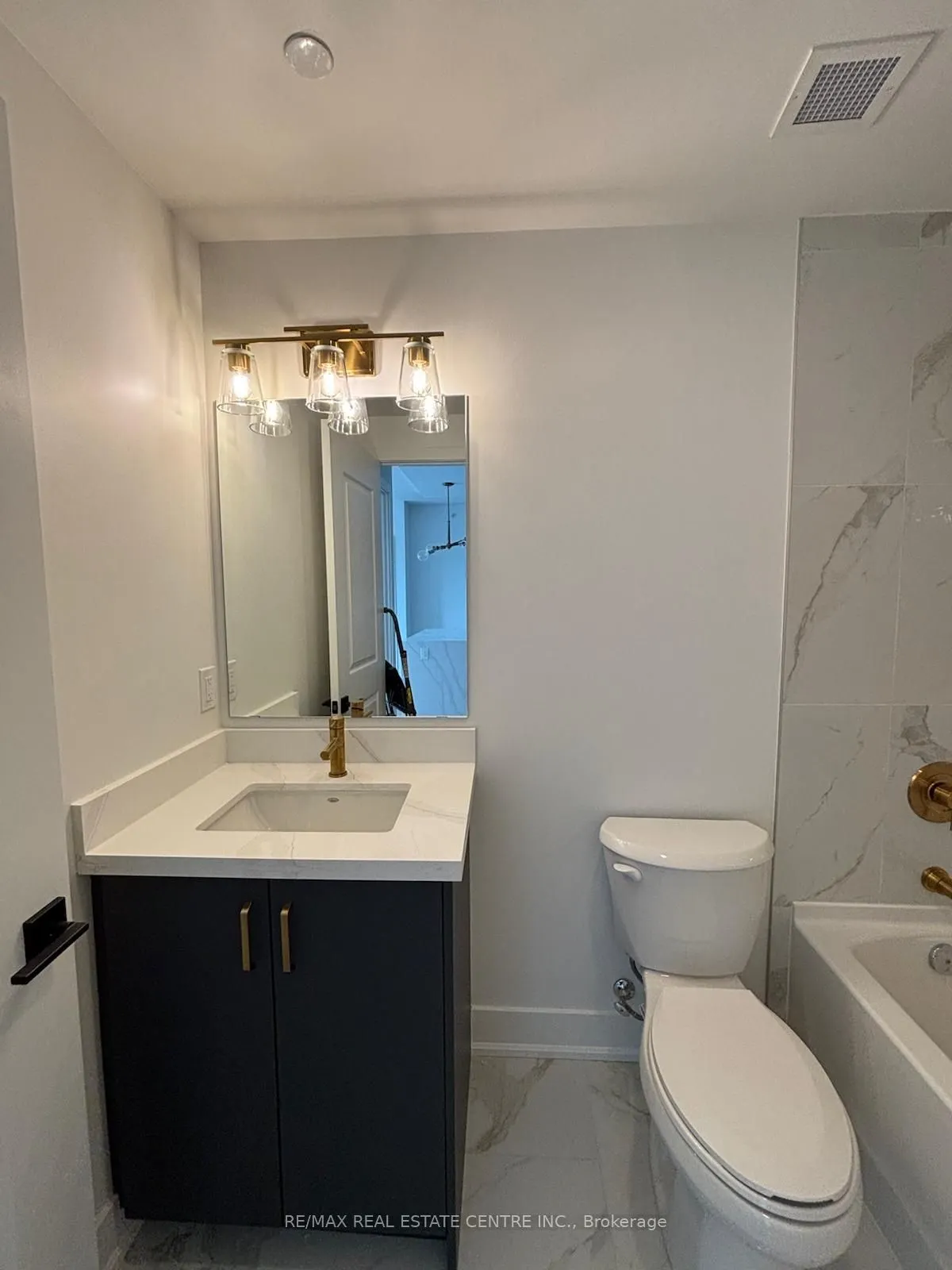 575 Conklin Road, #822