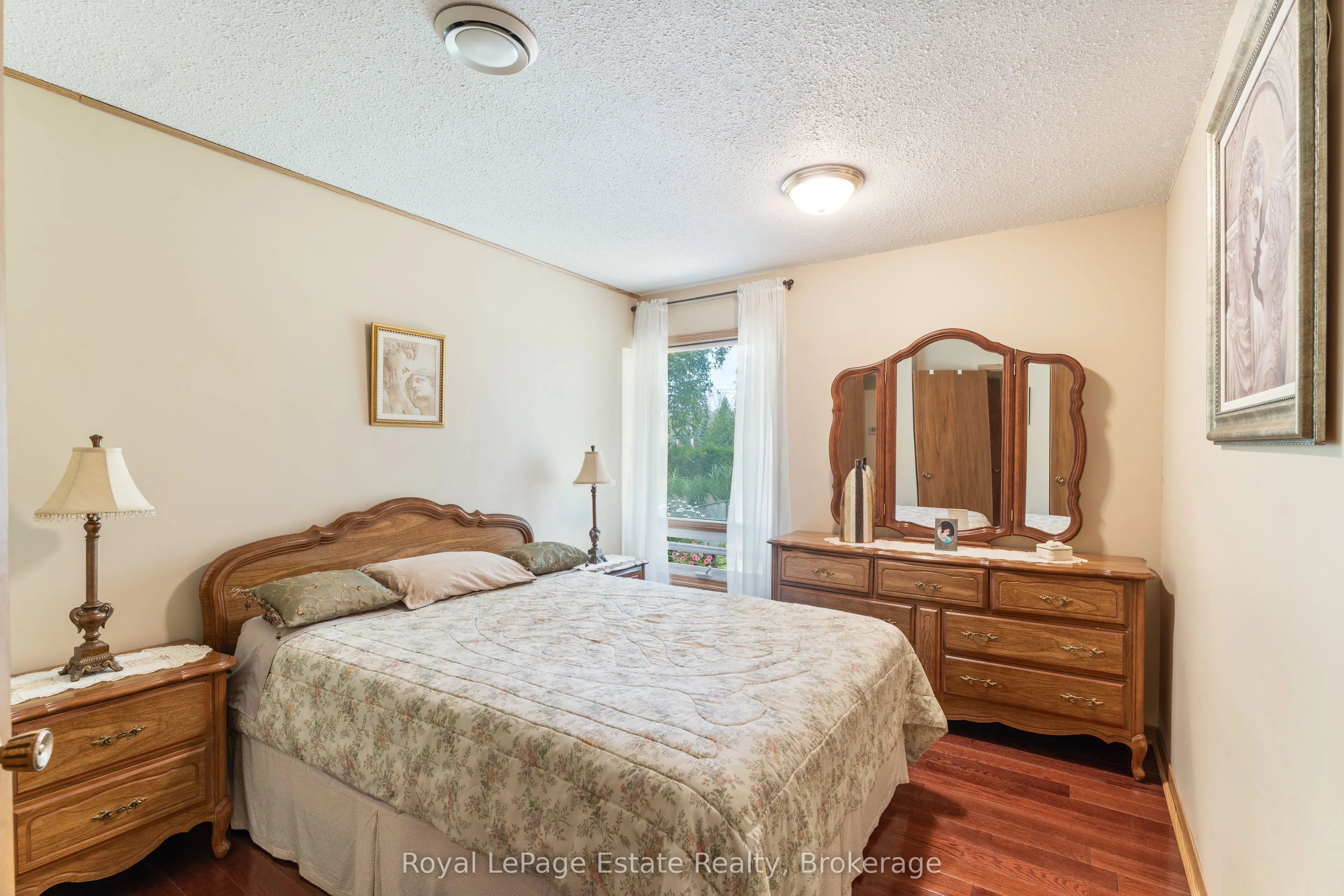 97 Dorena Crescent