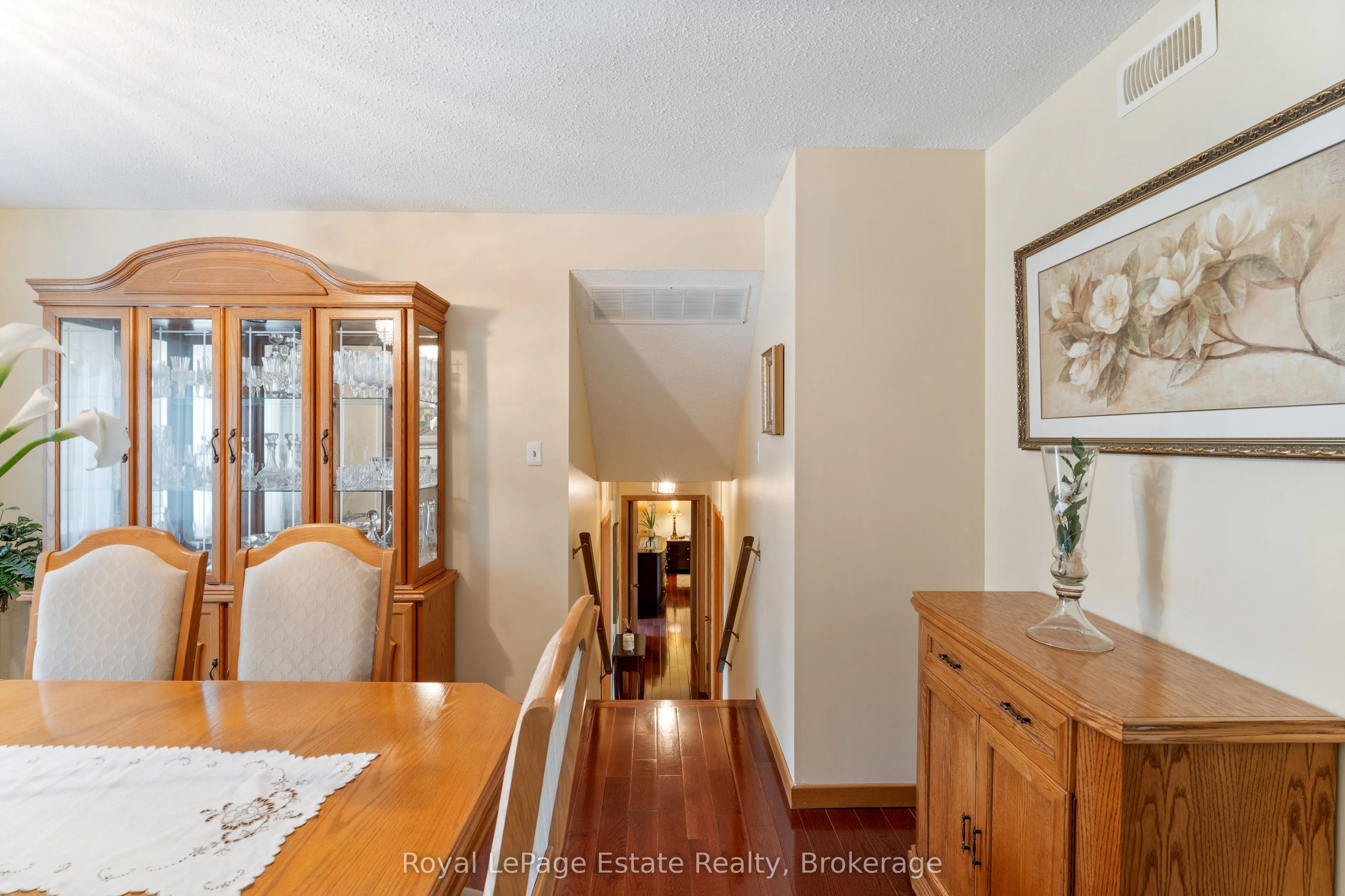 97 Dorena Crescent