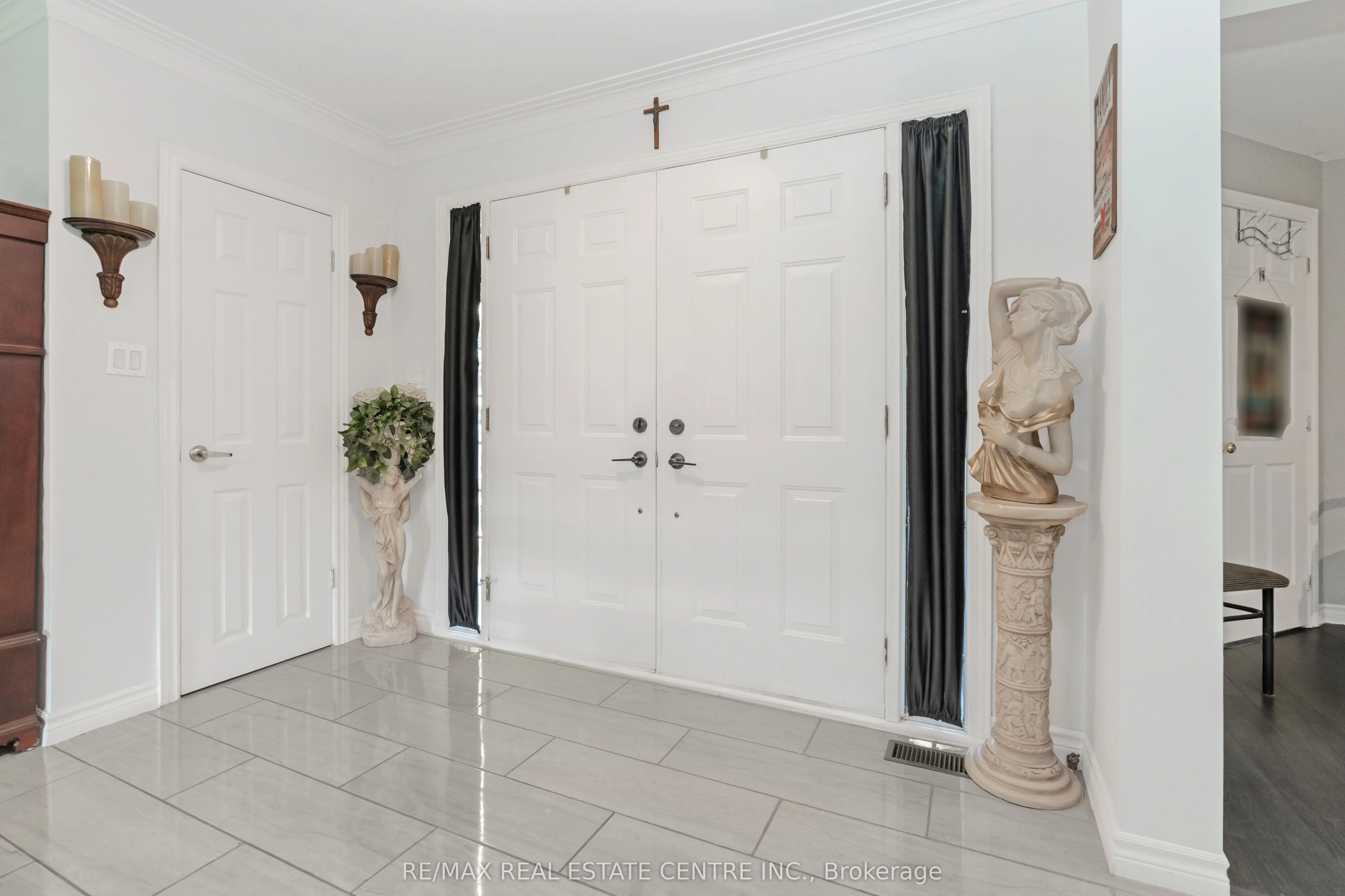 9620 Wellington Road, #42