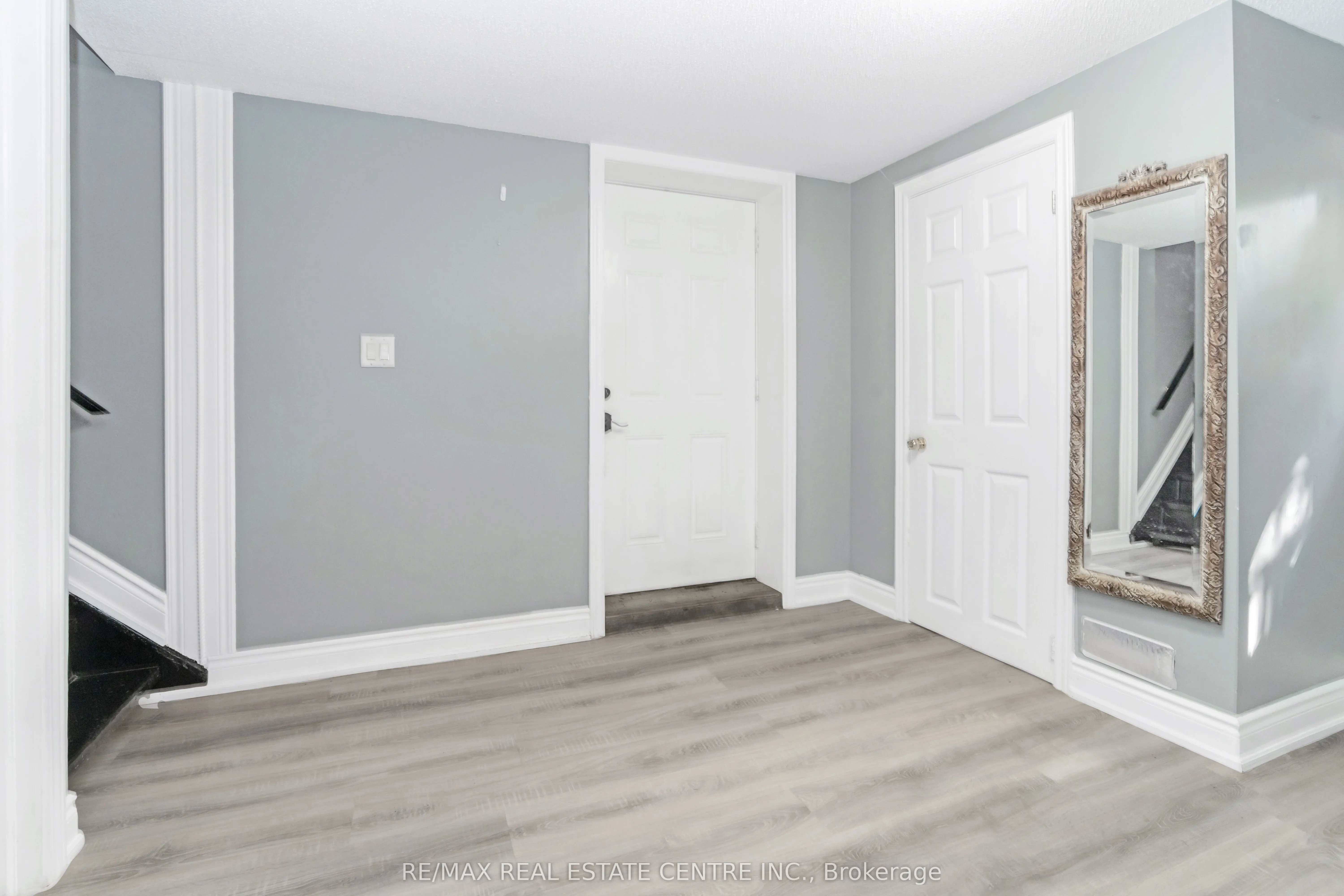 9620 Wellington Road, #42