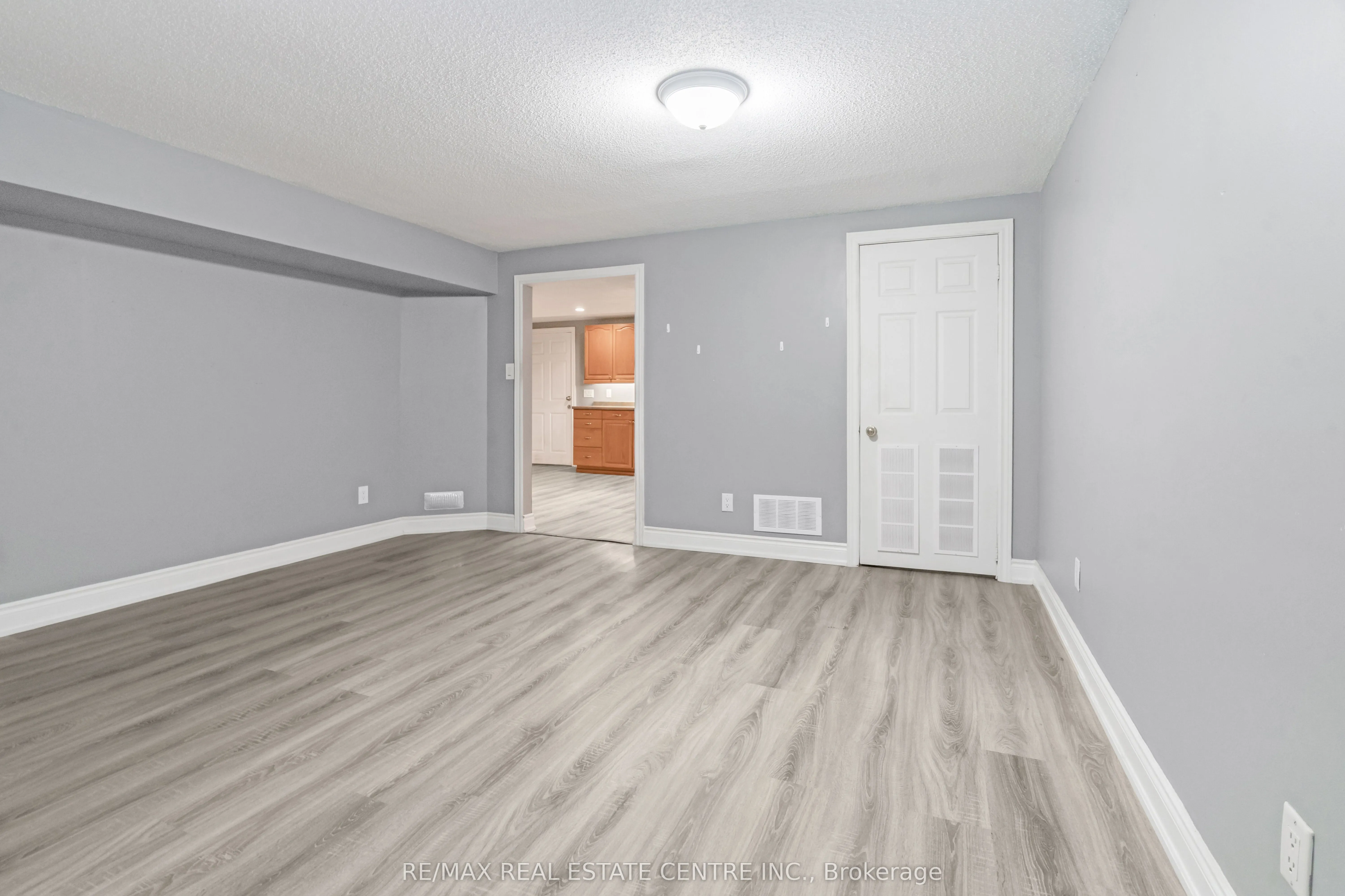 9620 Wellington Road, #42