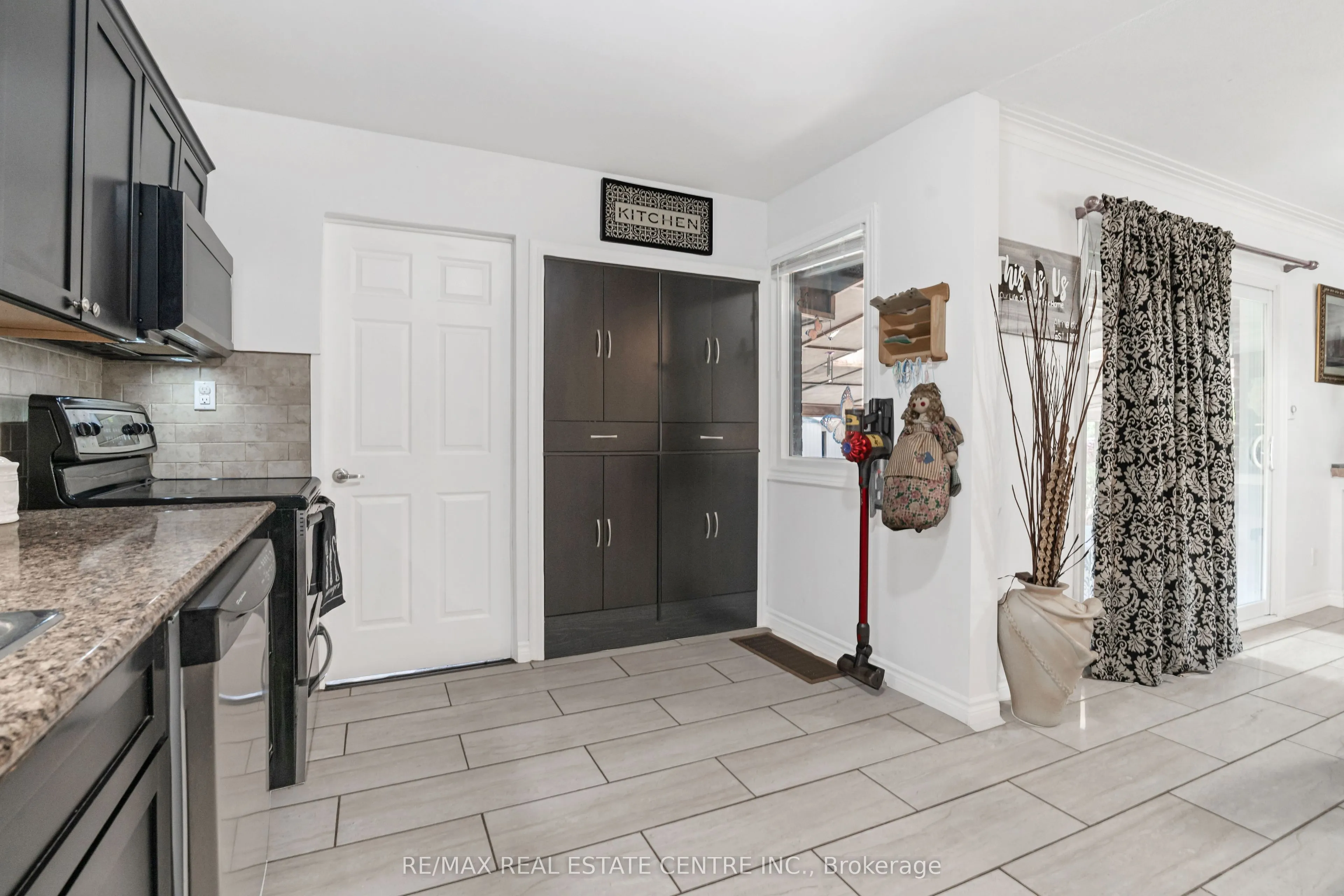 9620 Wellington Road, #42