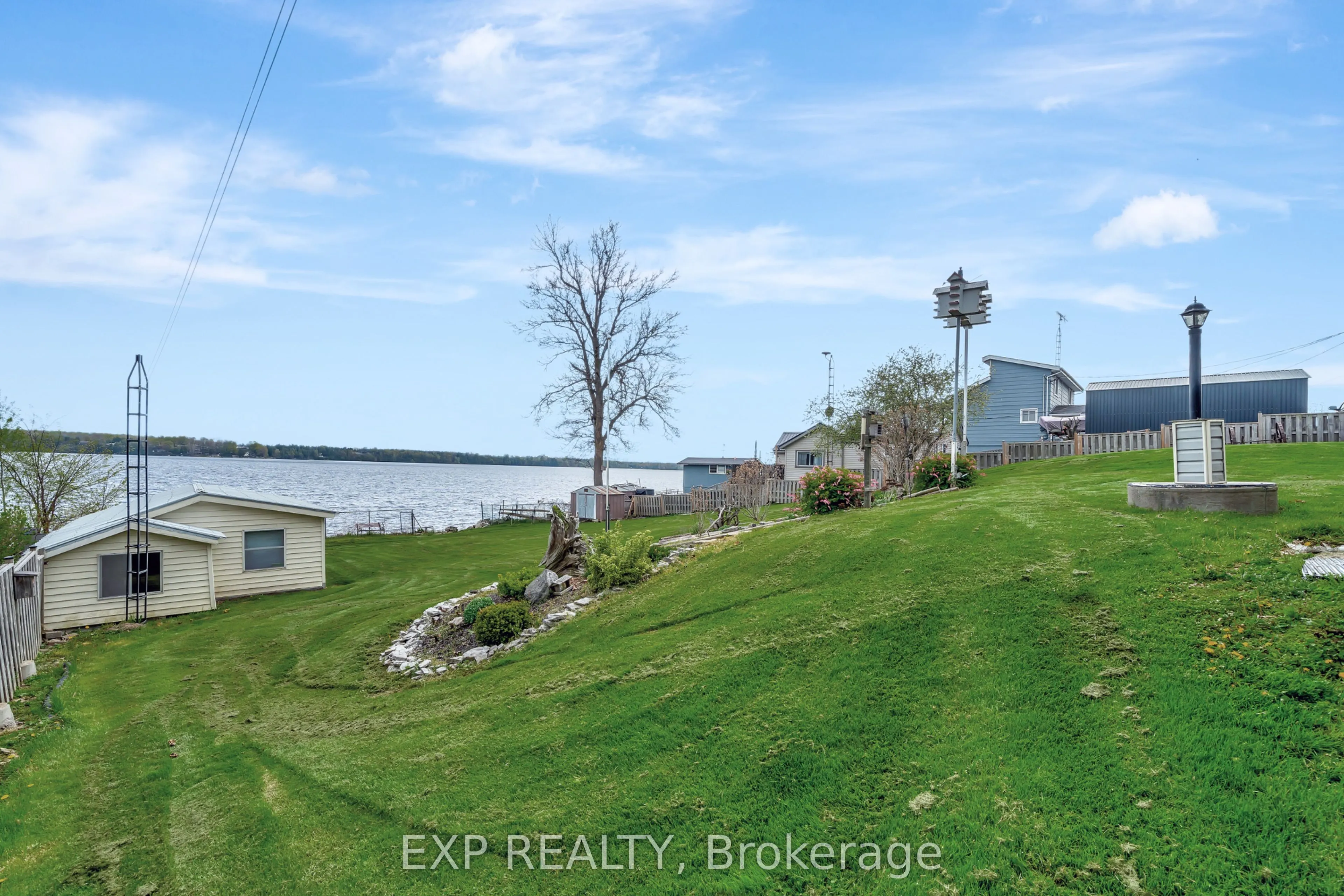 1083 Lakeside Drive