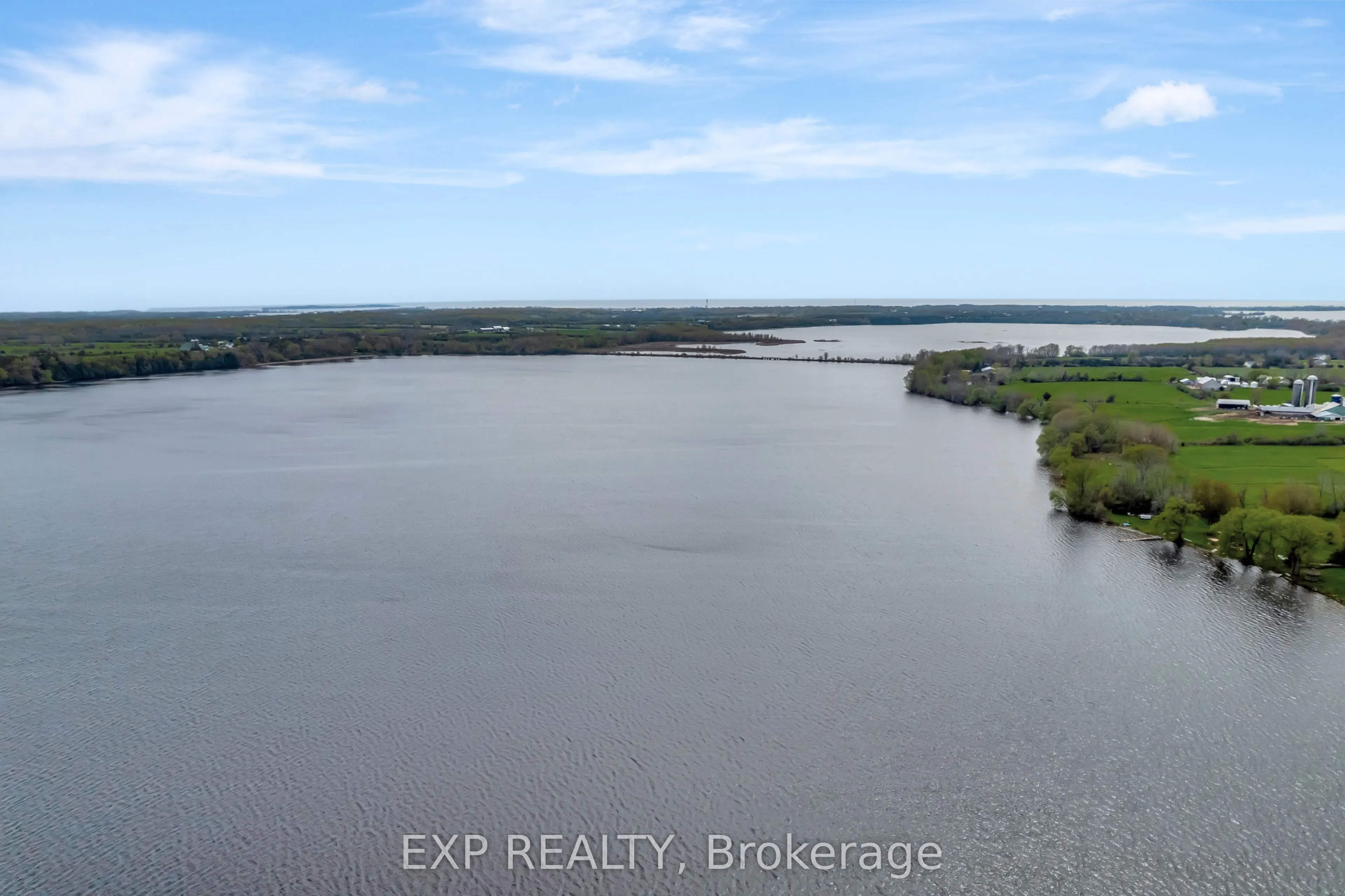 1083 Lakeside Drive